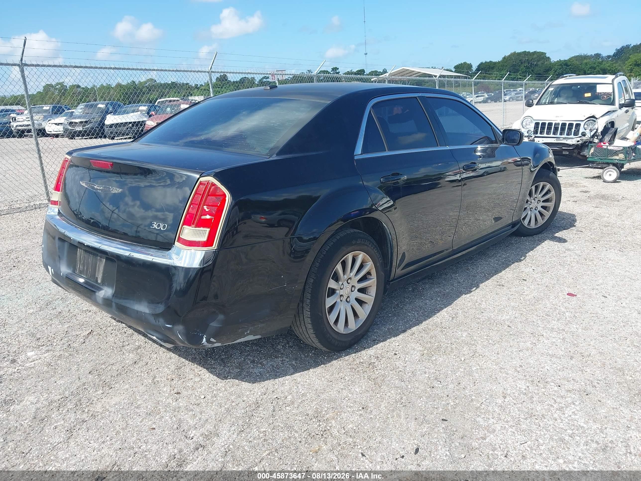 2013 Chrysler 300 Motown Black vin: 2C3CCAAG8DH600440