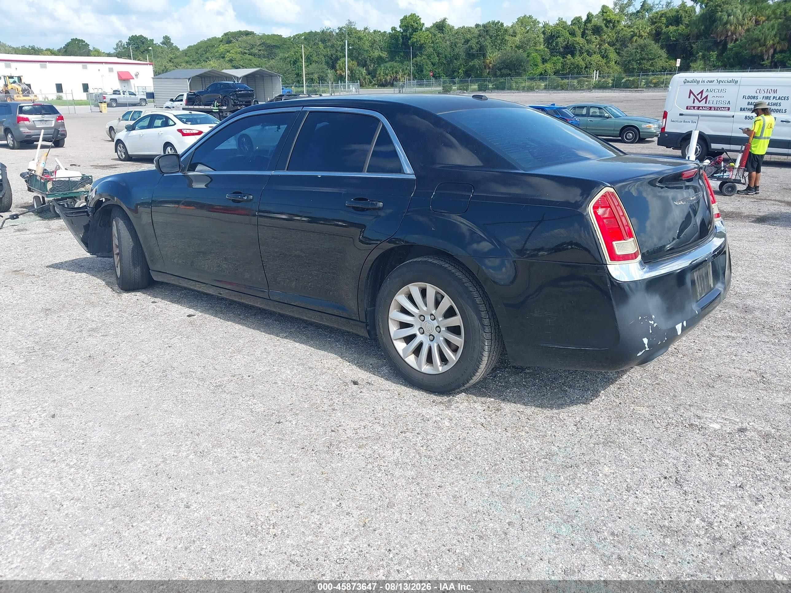 2013 Chrysler 300 Motown Black vin: 2C3CCAAG8DH600440