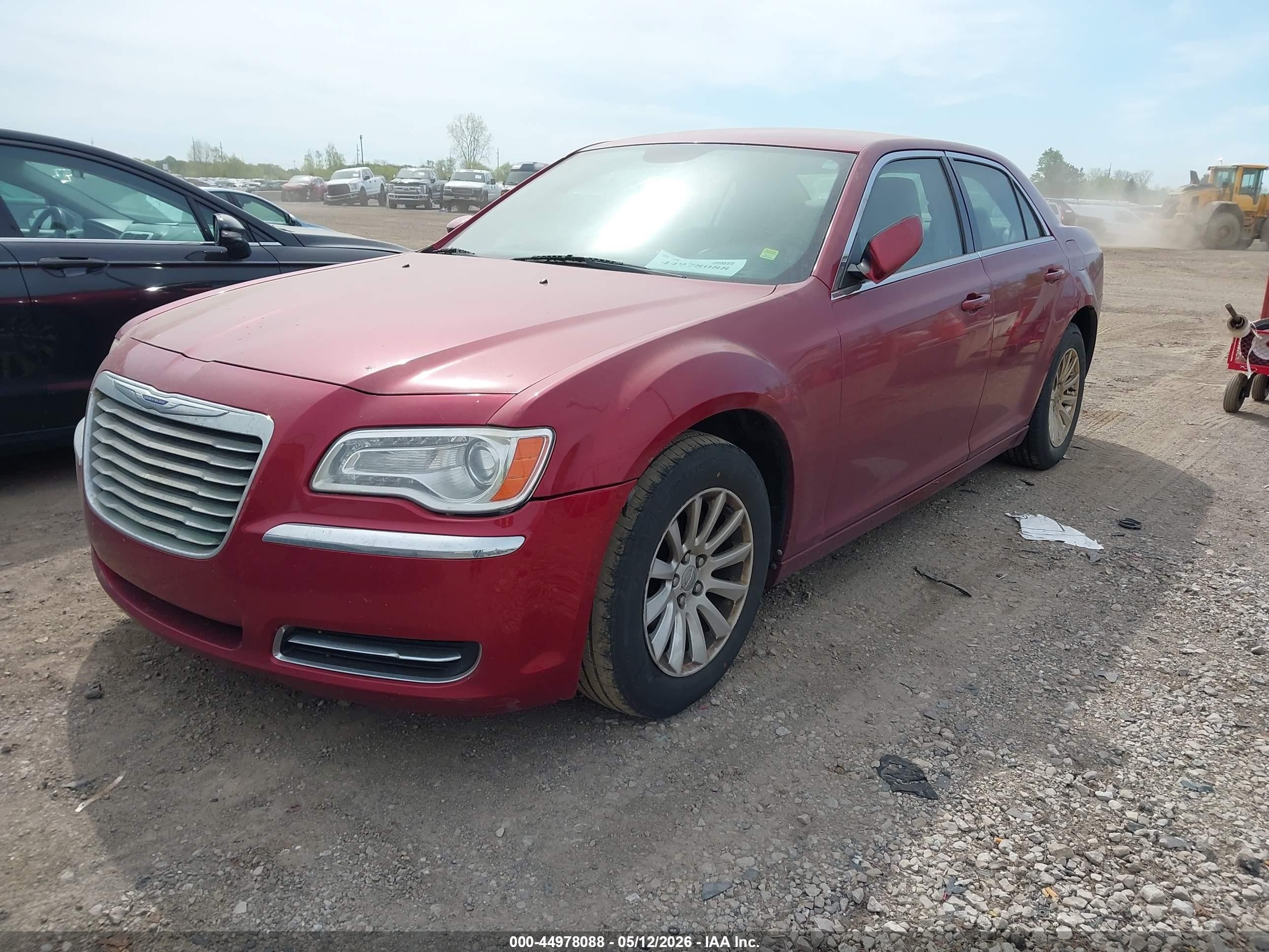 2013 Chrysler 300 Motown Maroon vin: 2C3CCAAG8DH739144