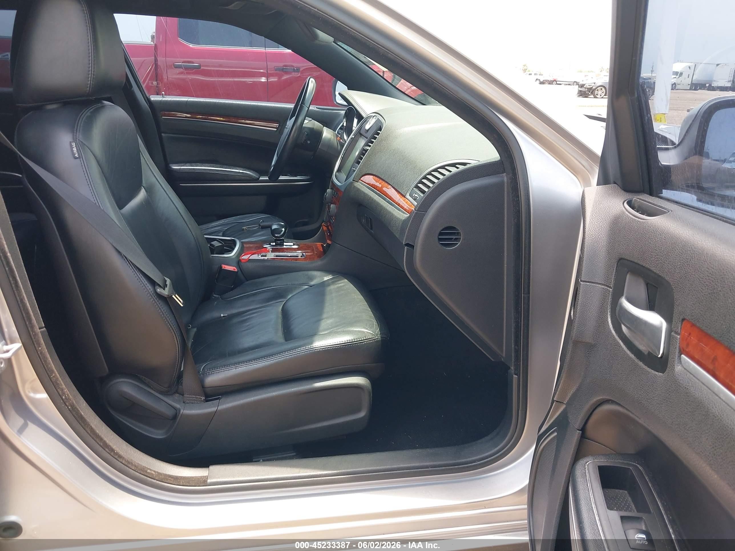 2013 Chrysler 300 Motown Silver vin: 2C3CCAAG8DH741346