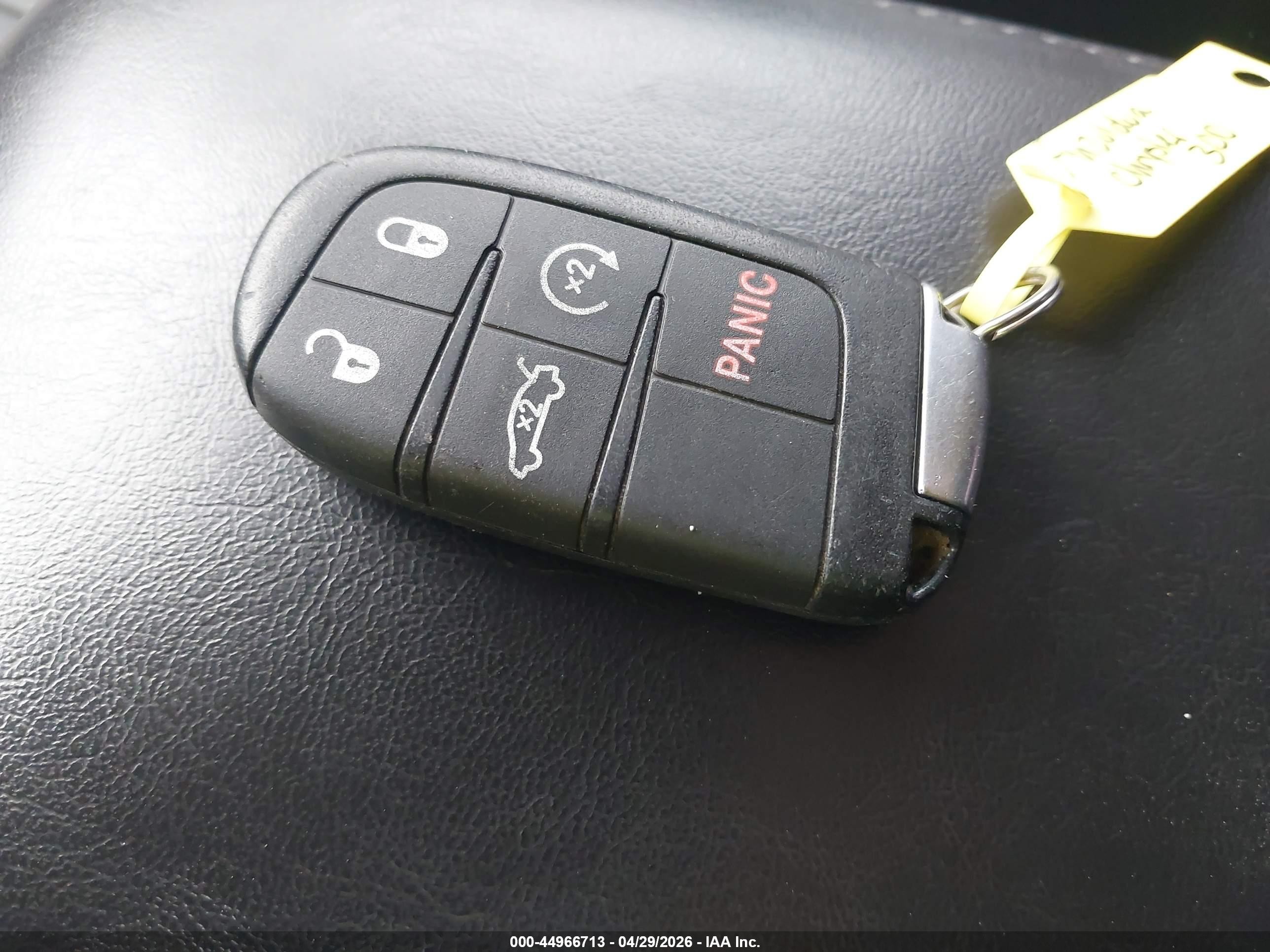2014 Chrysler 300   Black vin: 2C3CCAAG8EH186240