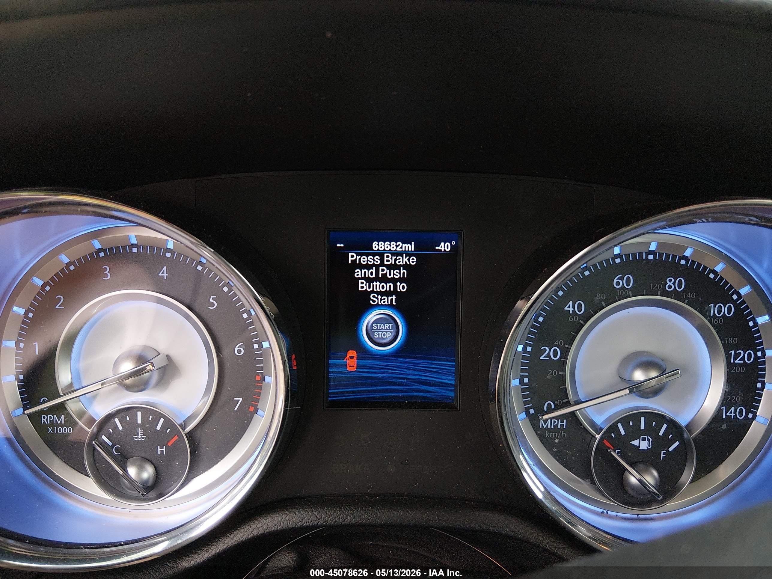 2014 Chrysler 300 Gray vin: 2C3CCAAG8EH228700