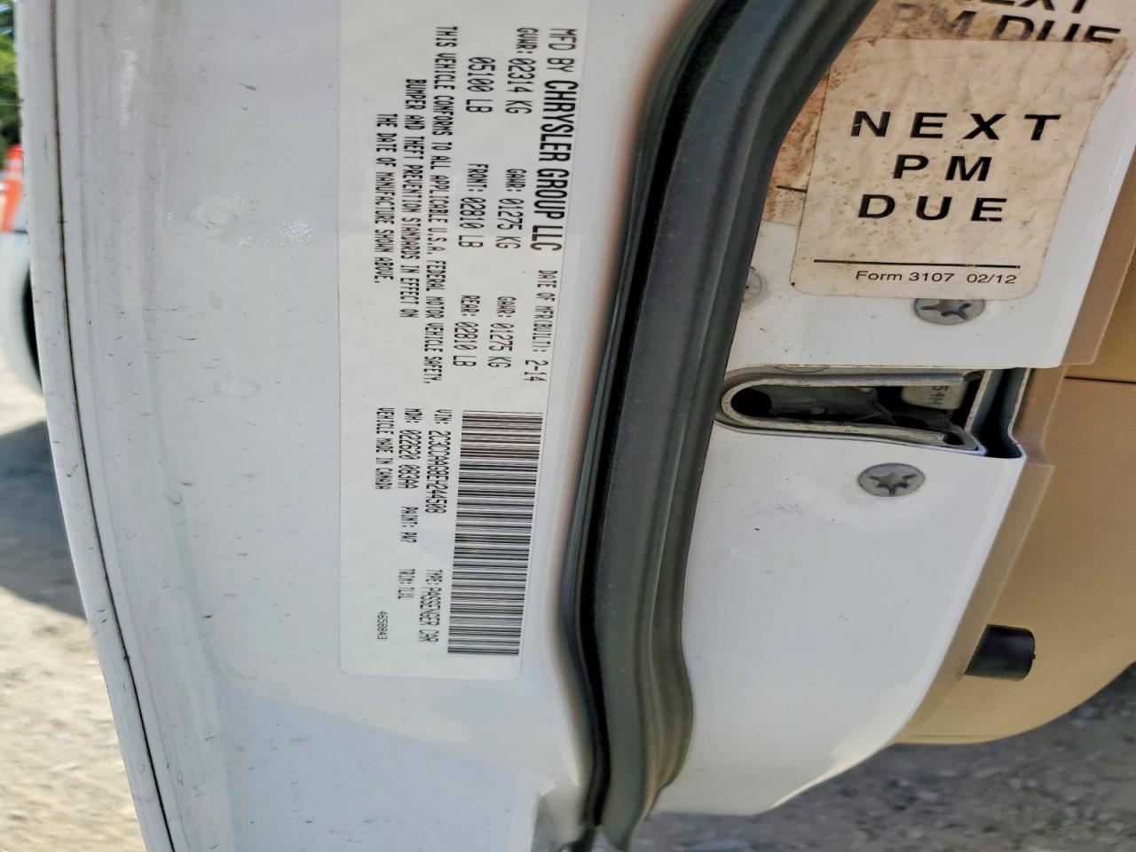 2014 Chrysler 300 White vin: 2C3CCAAG8EH244508