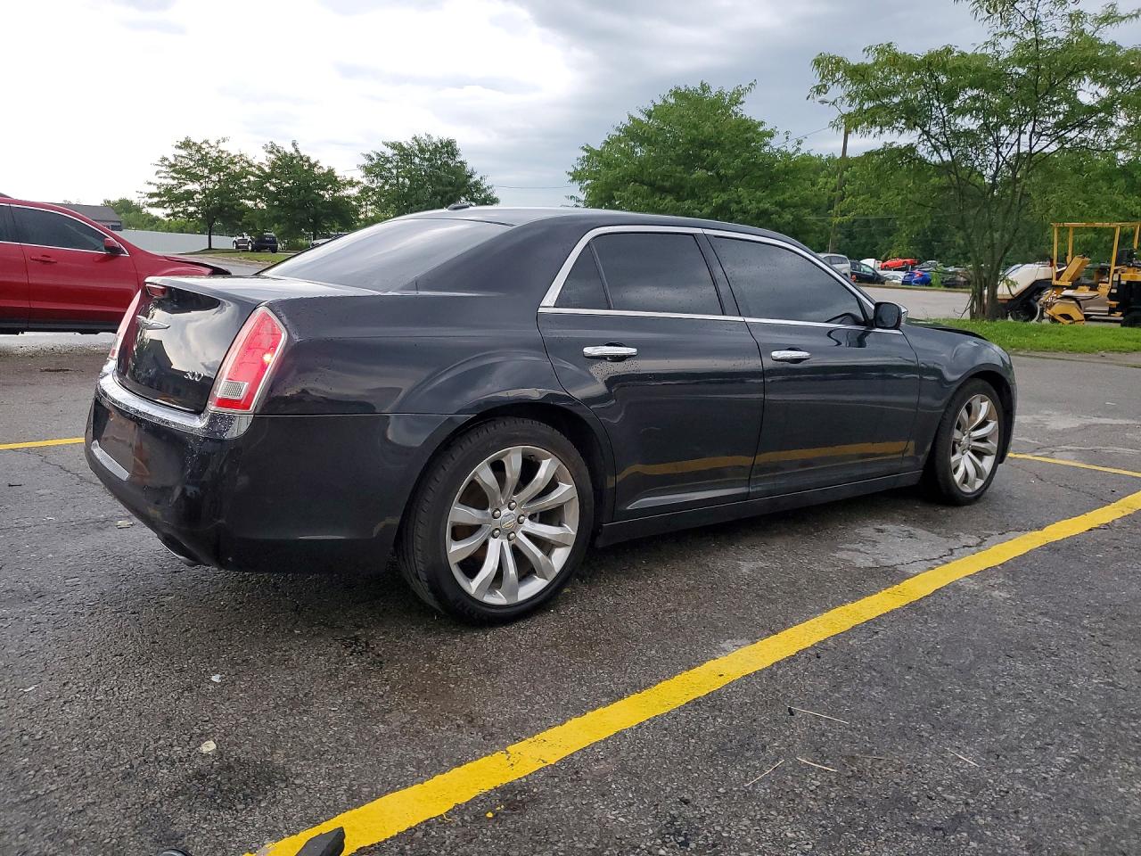 2014 Chrysler 300 Black vin: 2C3CCAAG8EH336864