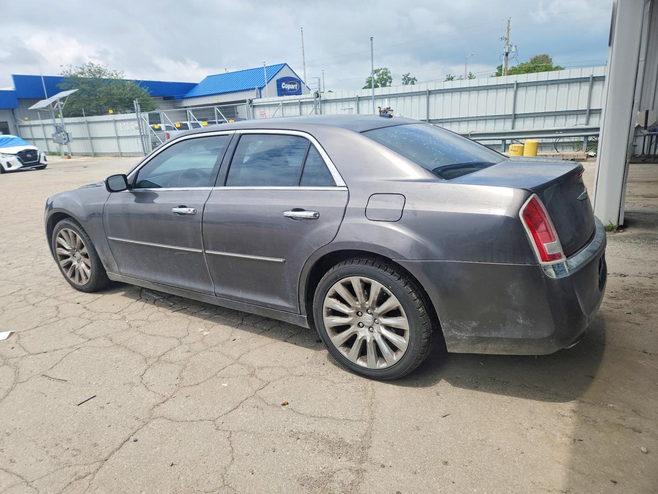 2014 Chrysler 300 Серый vin: 2C3CCAAG8EH336931