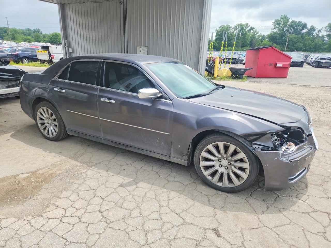 2014 Chrysler 300 Серый vin: 2C3CCAAG8EH336931