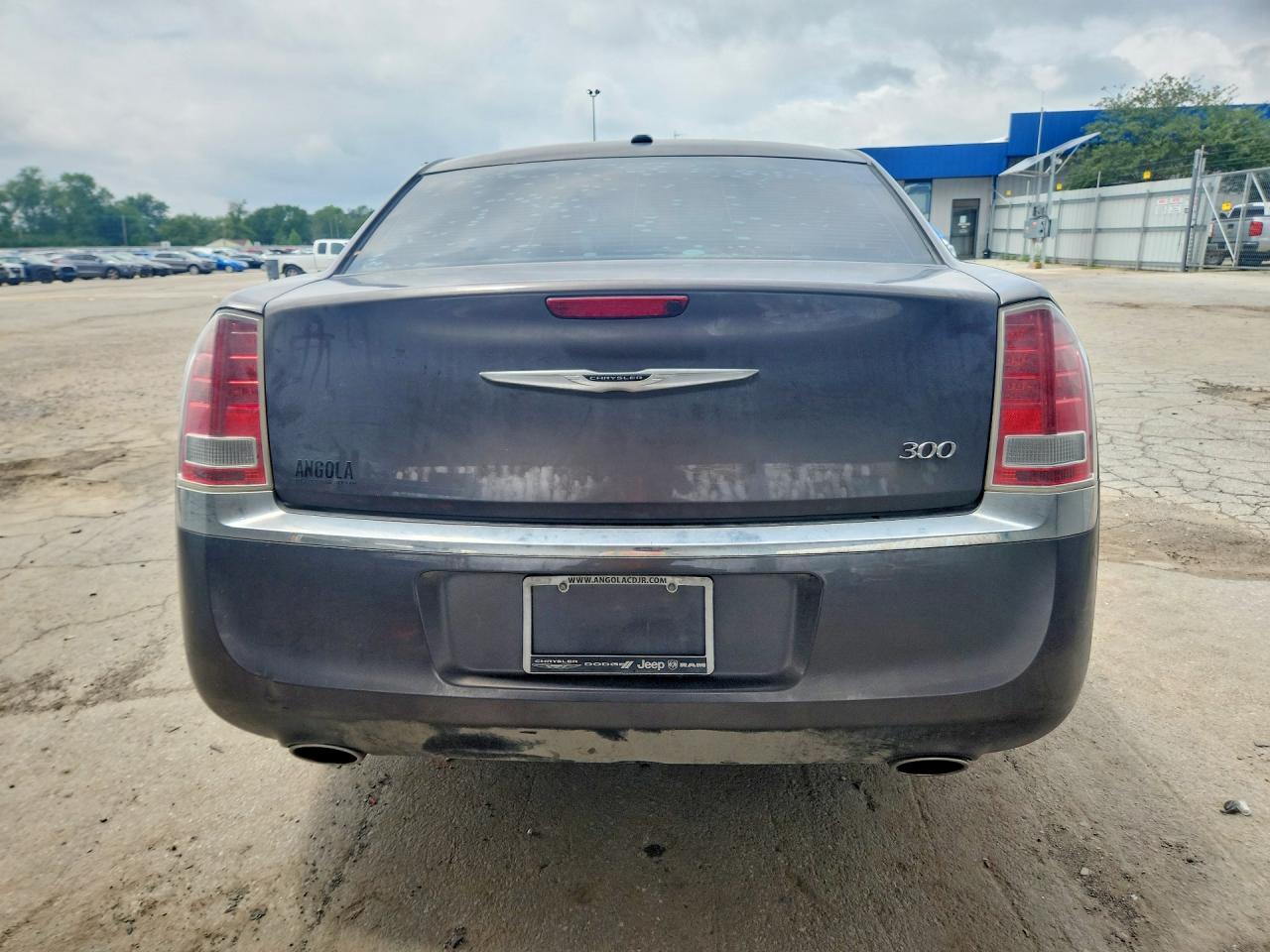 2014 Chrysler 300 Серый vin: 2C3CCAAG8EH336931