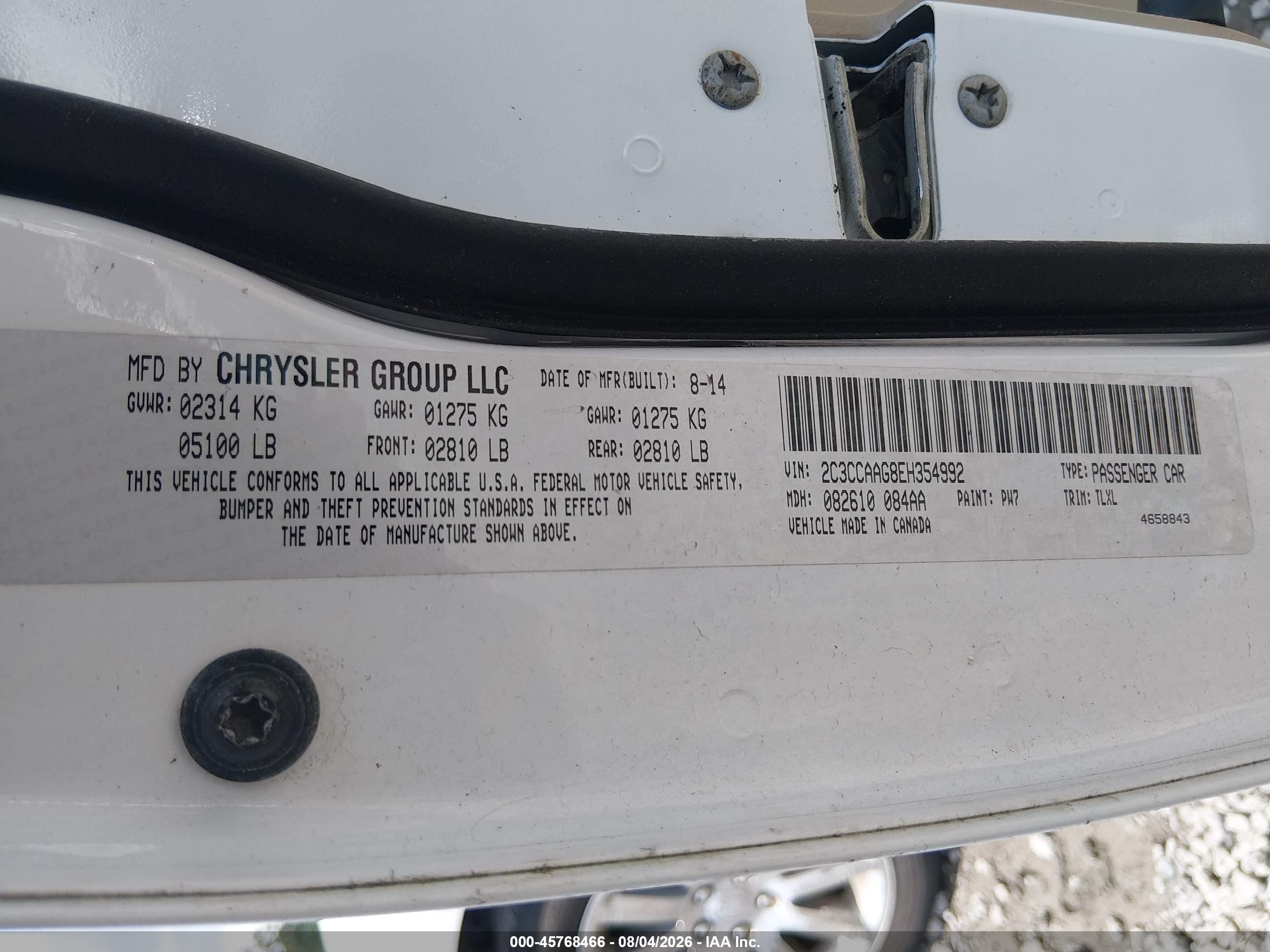 2014 Chrysler 300   White vin: 2C3CCAAG8EH354992