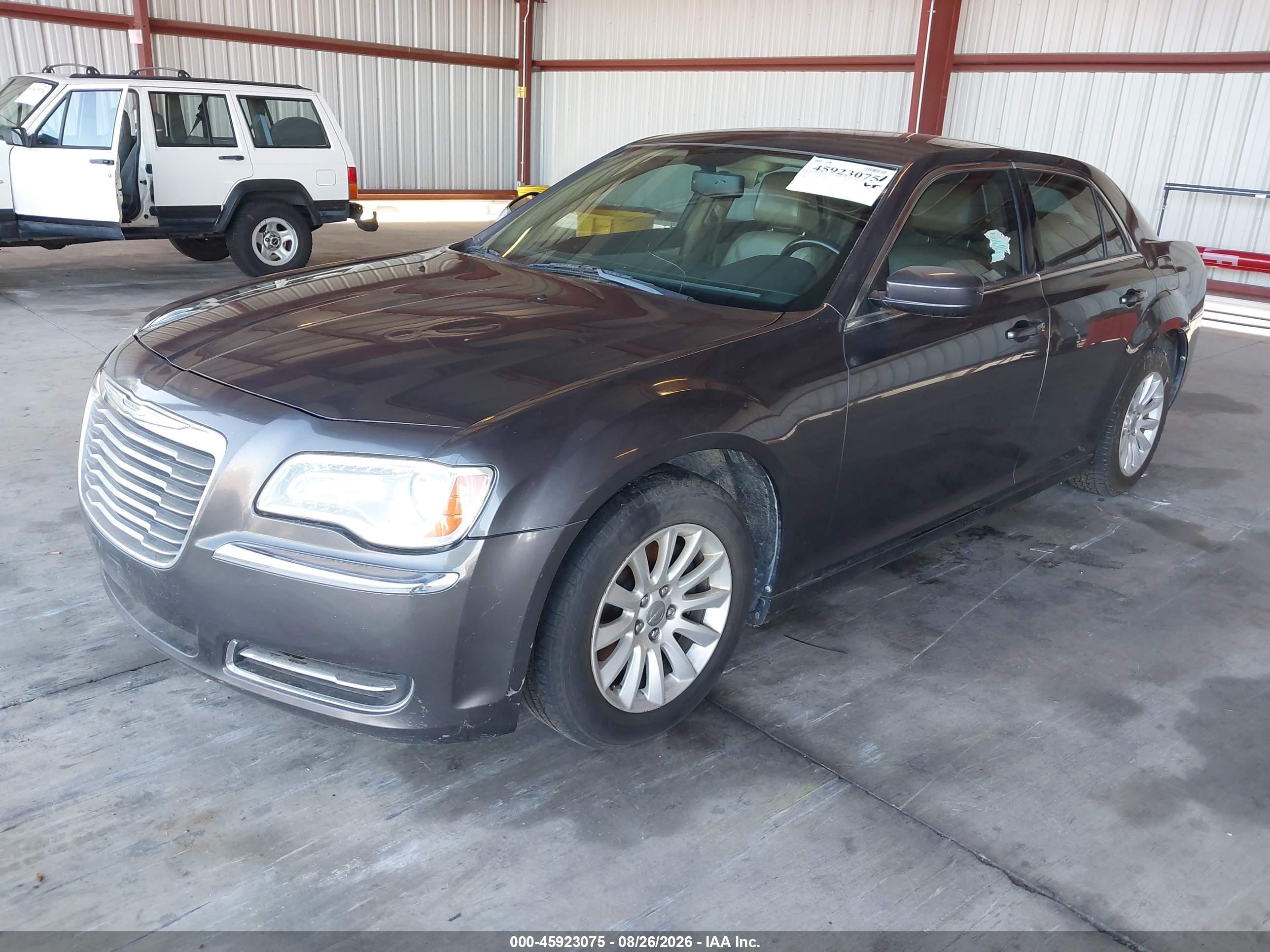 2014 Chrysler 300   Gray vin: 2C3CCAAG8EH377446