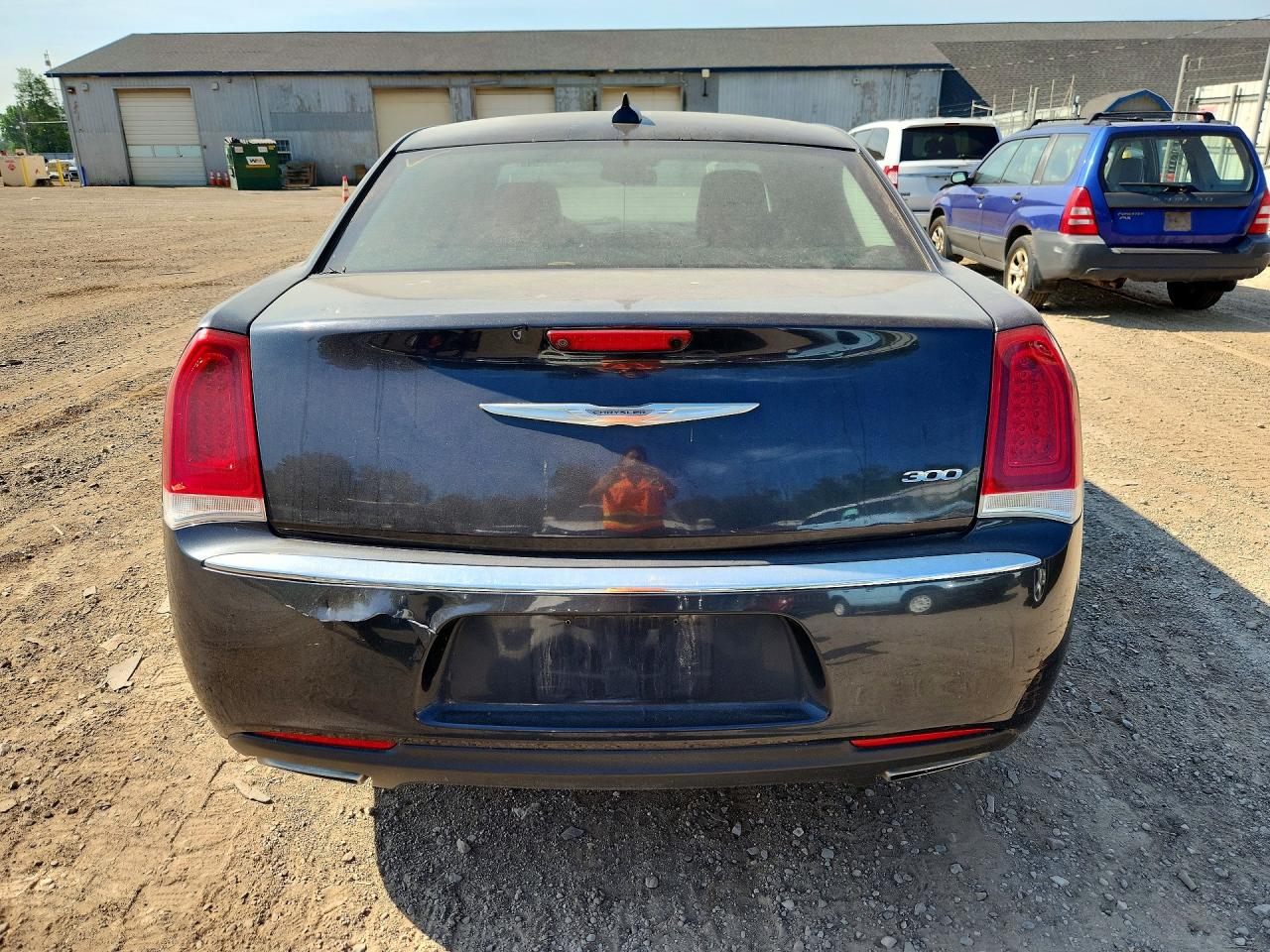 2015 Chrysler 300 Limited Charcoal vin: 2C3CCAAG8FH830448