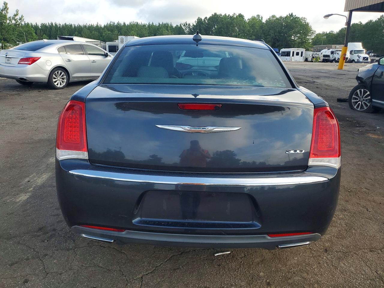 2015 Chrysler 300 Limited Black vin: 2C3CCAAG8FH893713