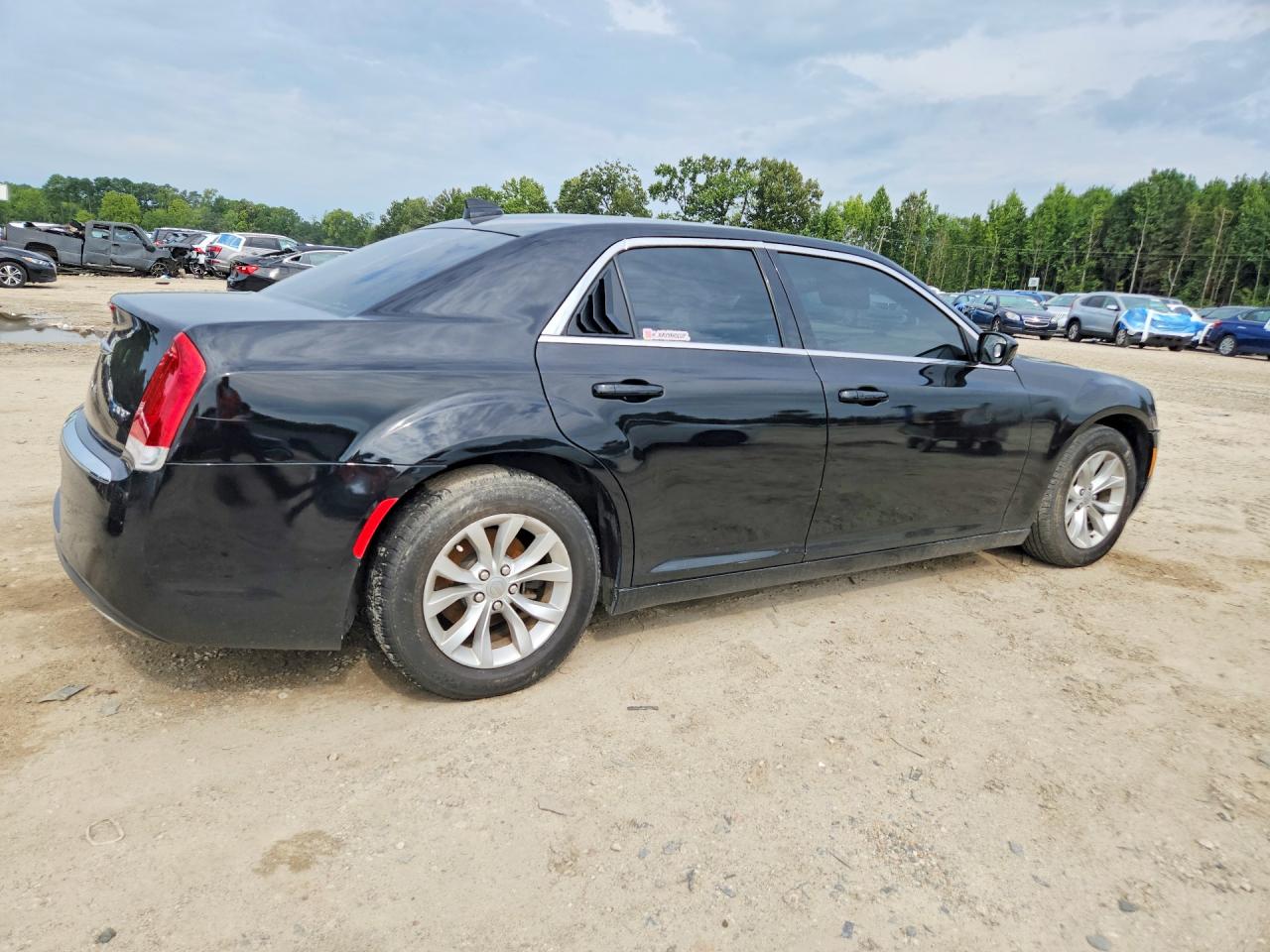 2020 Chrysler 300 Touring Black vin: 2C3CCAAG8LH202935