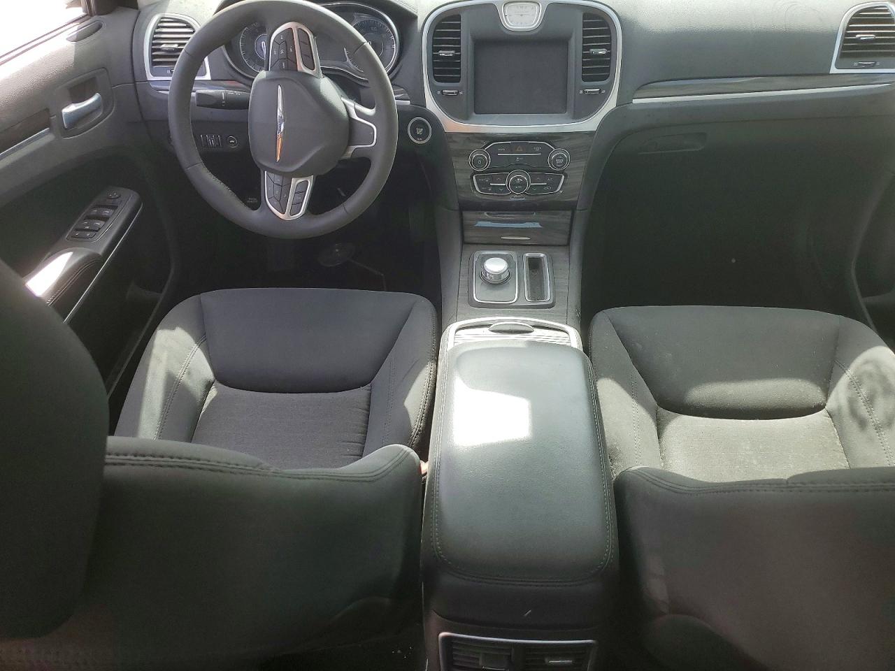 2022 Chrysler 200 Convertible Бежевый vin: 2C3CCAAG8NH209953