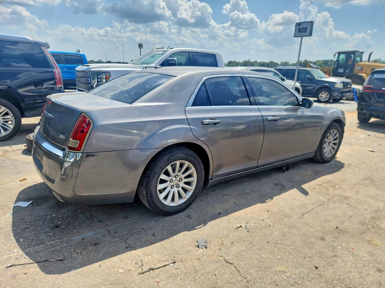 2012 Chrysler 300 Charcoal vin: 2C3CCAAG9CH138713