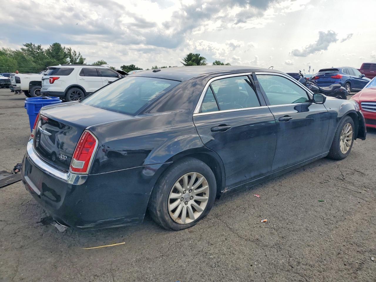 2013 Chrysler 300 Black vin: 2C3CCAAG9DH507006