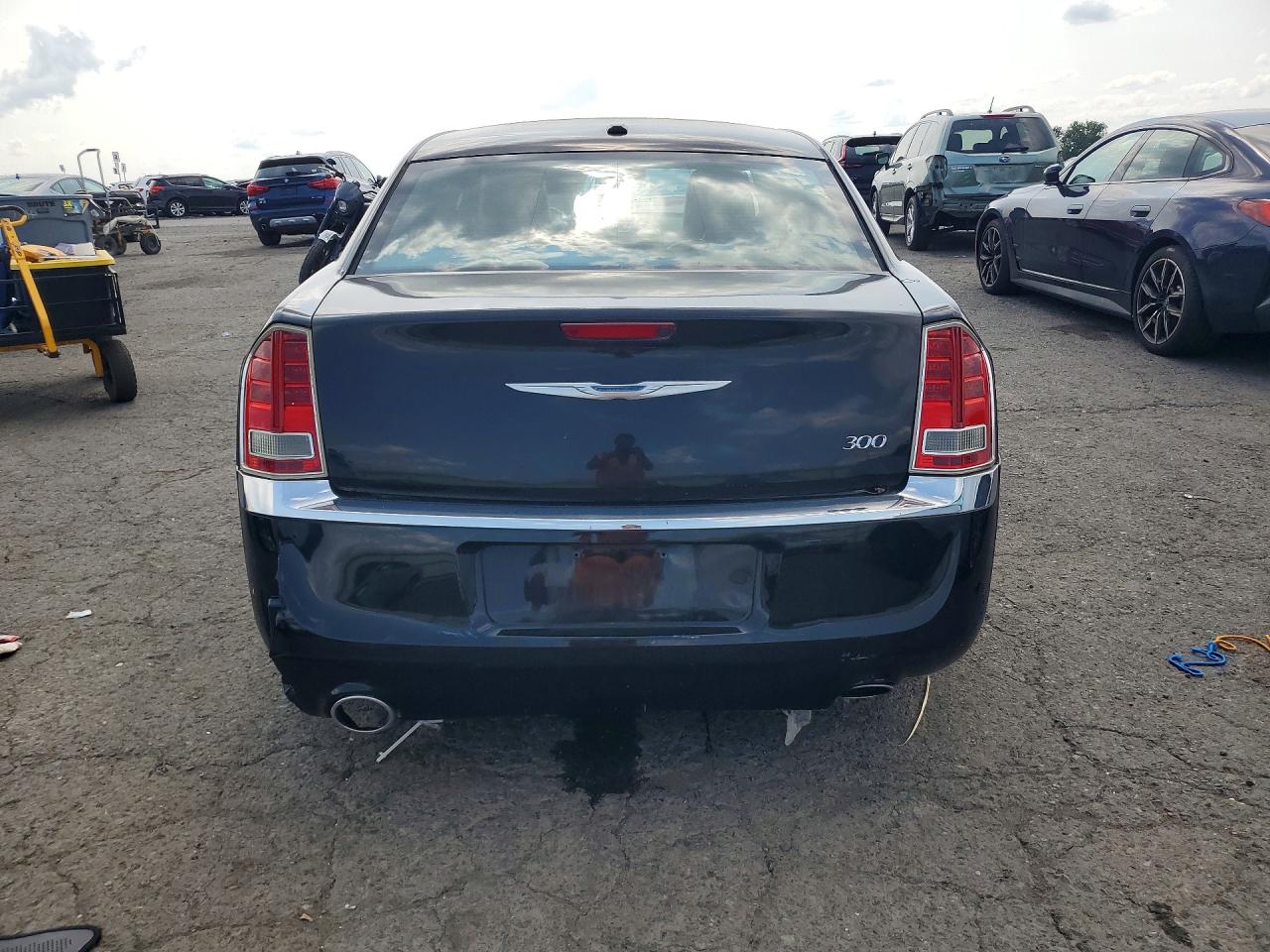 2013 Chrysler 300 Black vin: 2C3CCAAG9DH507006