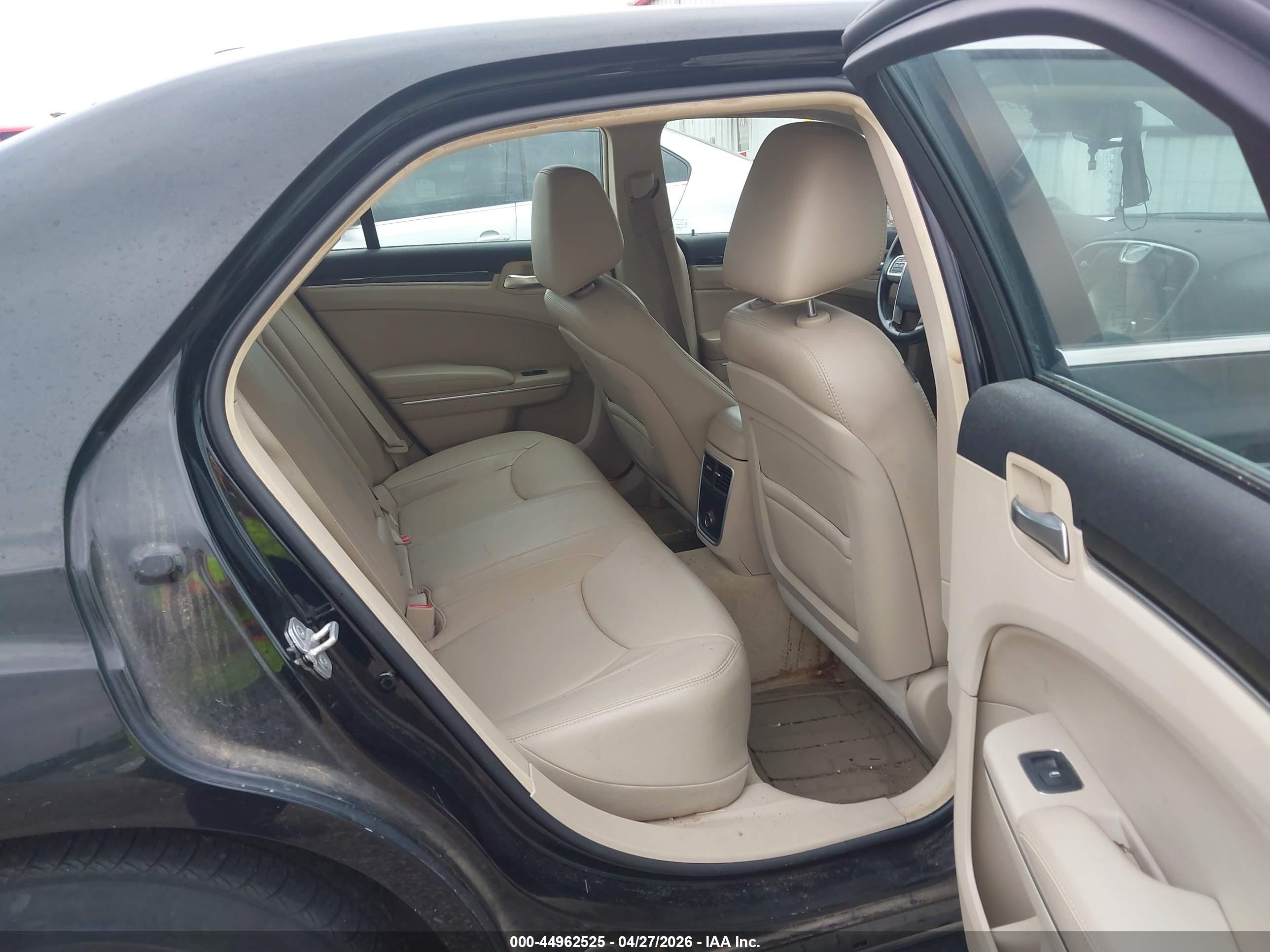 2013 Chrysler 300 Motown Black vin: 2C3CCAAG9DH574754