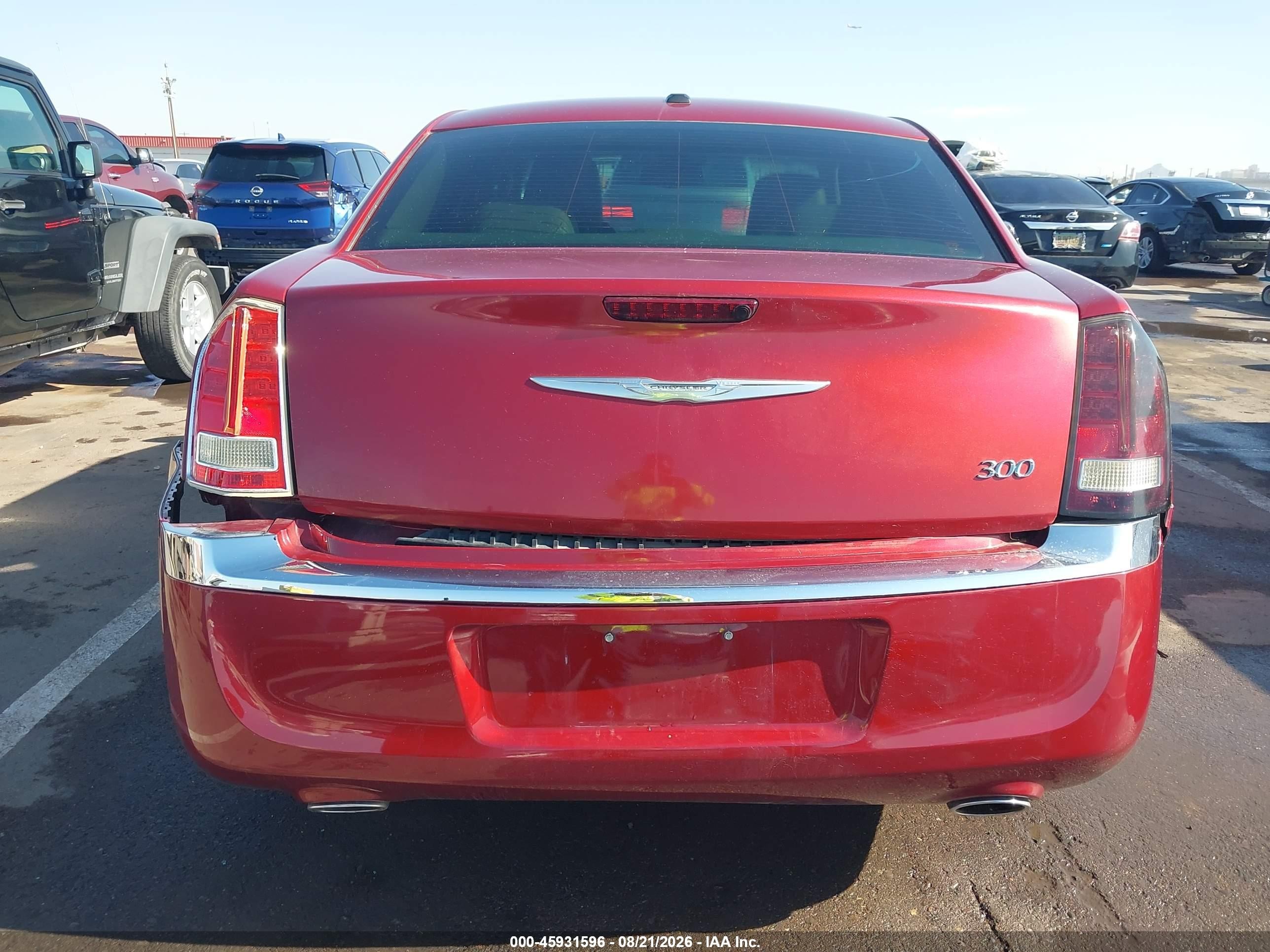 2013 Chrysler 300 Motown Red vin: 2C3CCAAG9DH647816