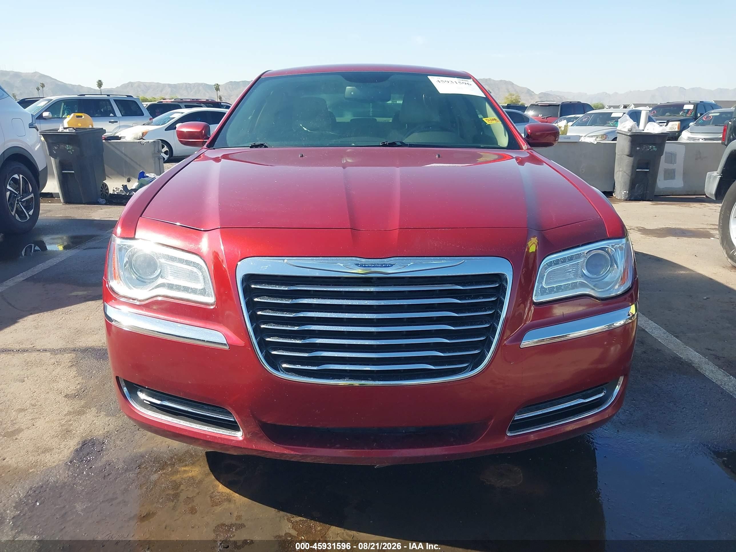 2013 Chrysler 300 Motown Red vin: 2C3CCAAG9DH647816