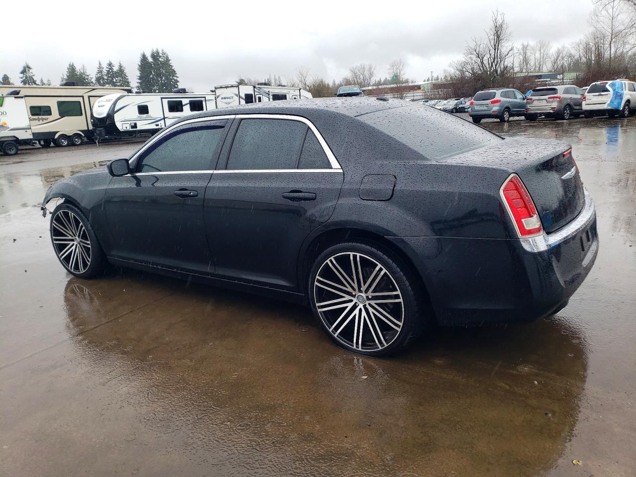 2013 Chrysler 300 Black vin: 2C3CCAAG9DH658959