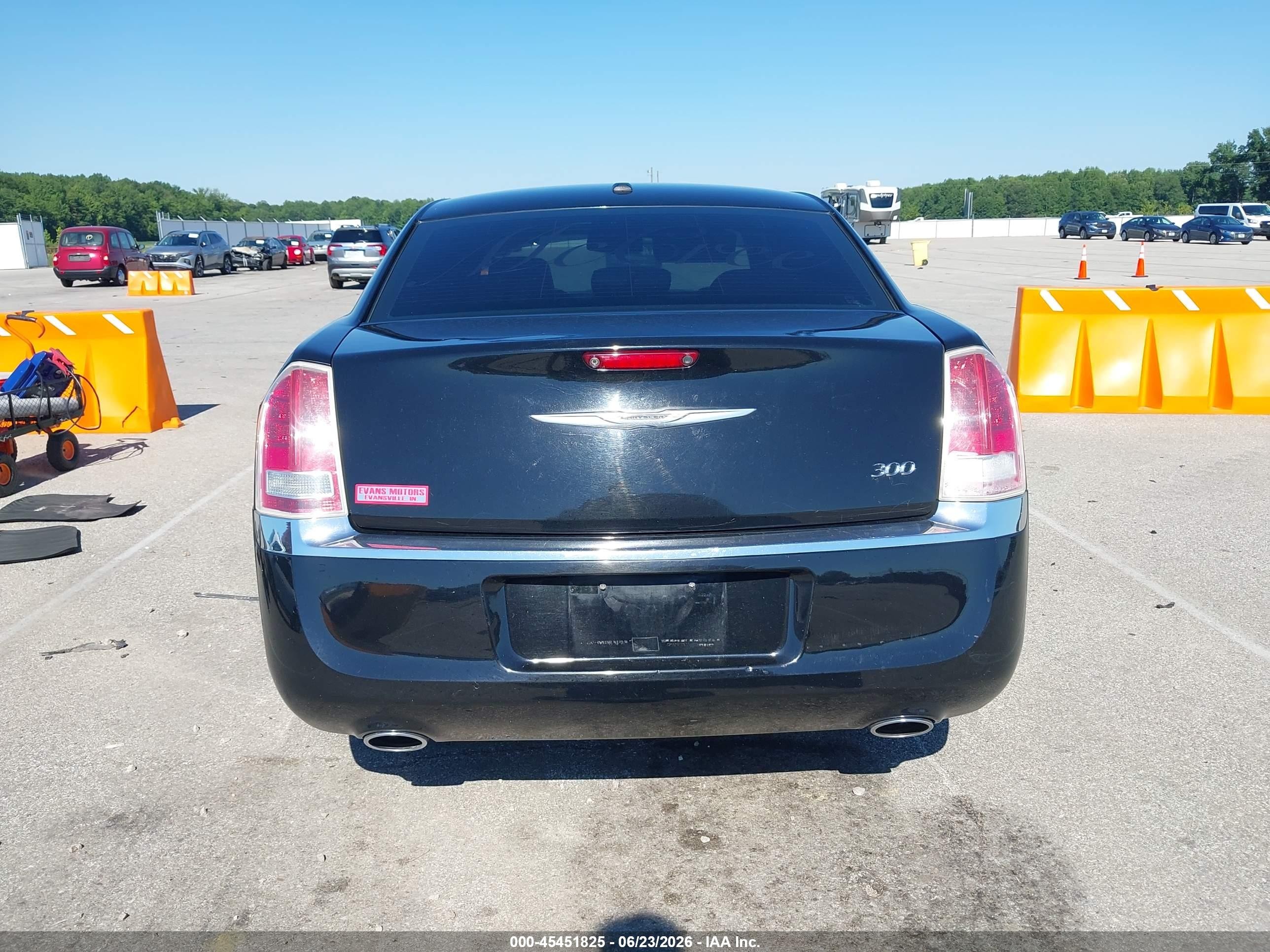 2013 Chrysler 300 Motown Black vin: 2C3CCAAG9DH722899