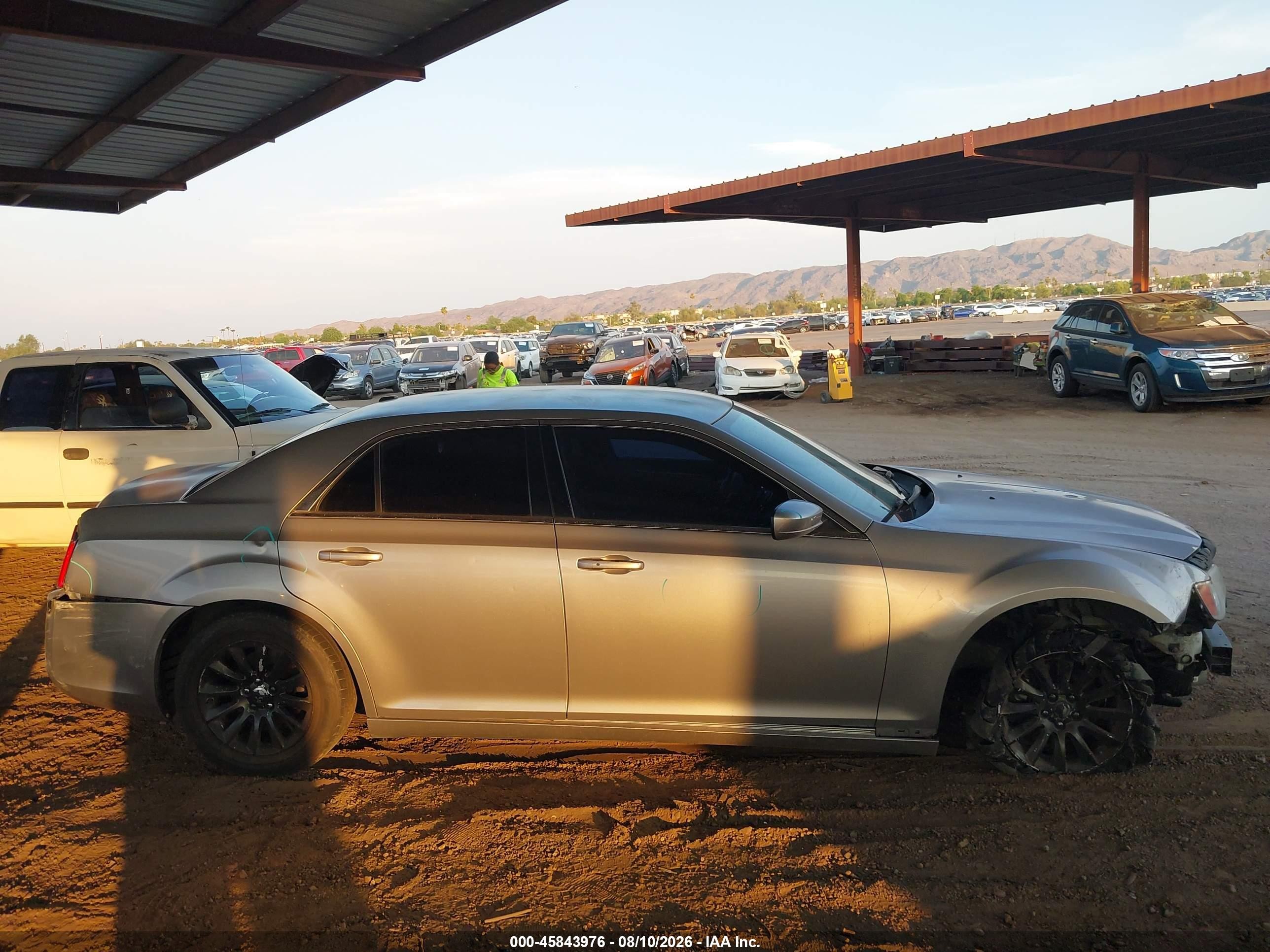 2013 Chrysler 300 Motown Gray vin: 2C3CCAAG9DH735930