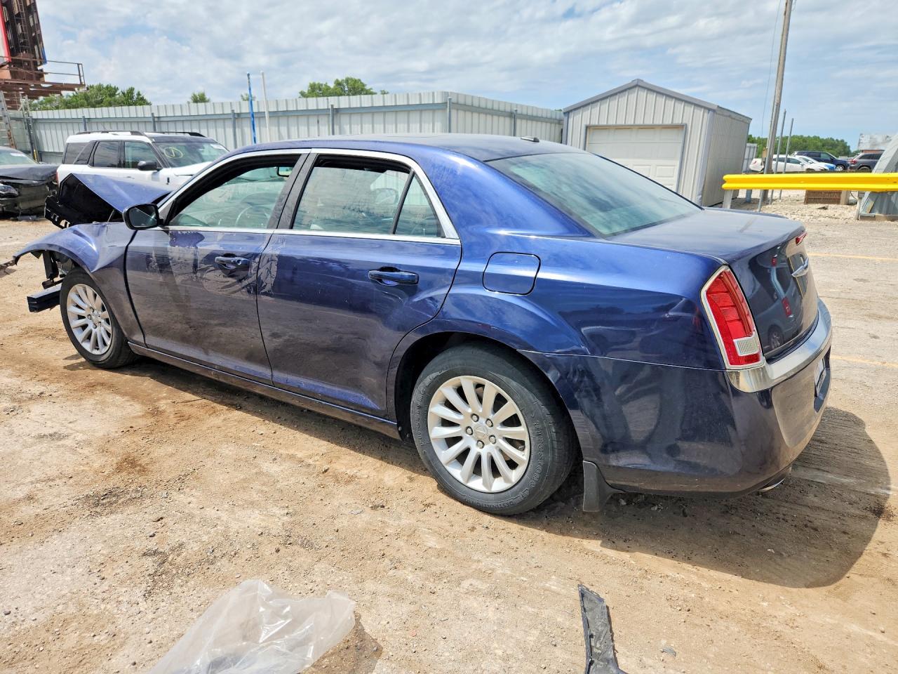 2014 Chrysler 300 Blue vin: 2C3CCAAG9EH179250