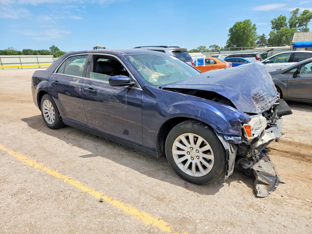 2014 Chrysler 300 Blue vin: 2C3CCAAG9EH179250