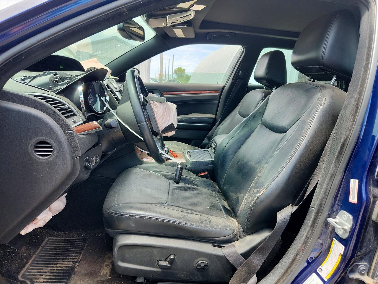 2014 Chrysler 300 Blue vin: 2C3CCAAG9EH179250