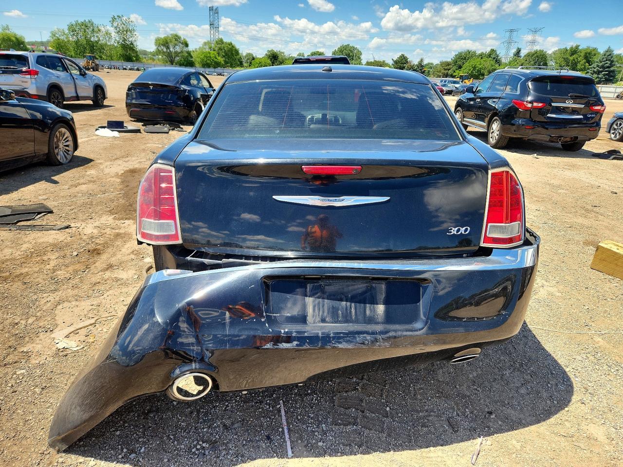 2014 Chrysler 300 Black vin: 2C3CCAAG9EH260104
