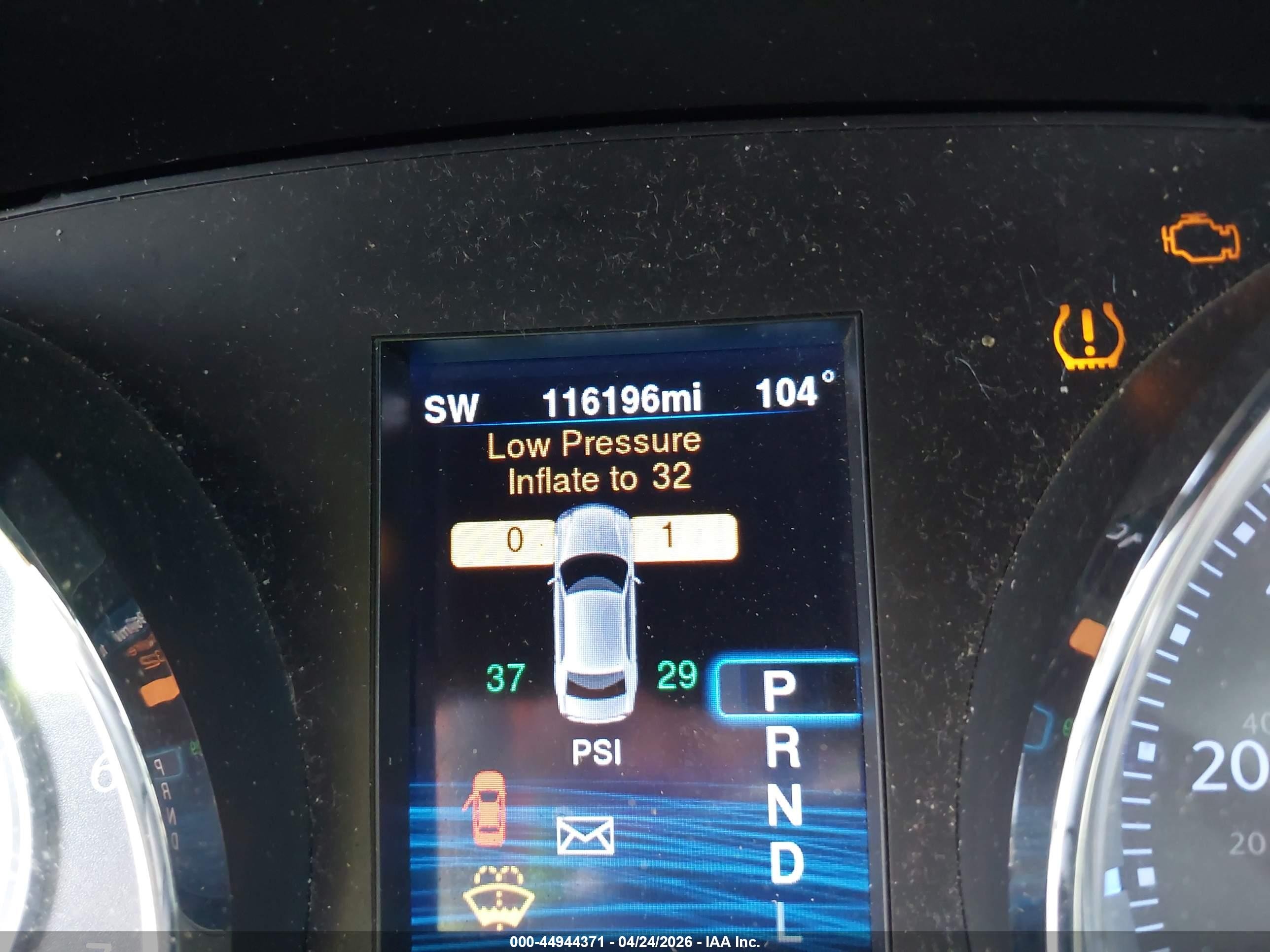 2014 Chrysler 300 Beige vin: 2C3CCAAG9EH340499