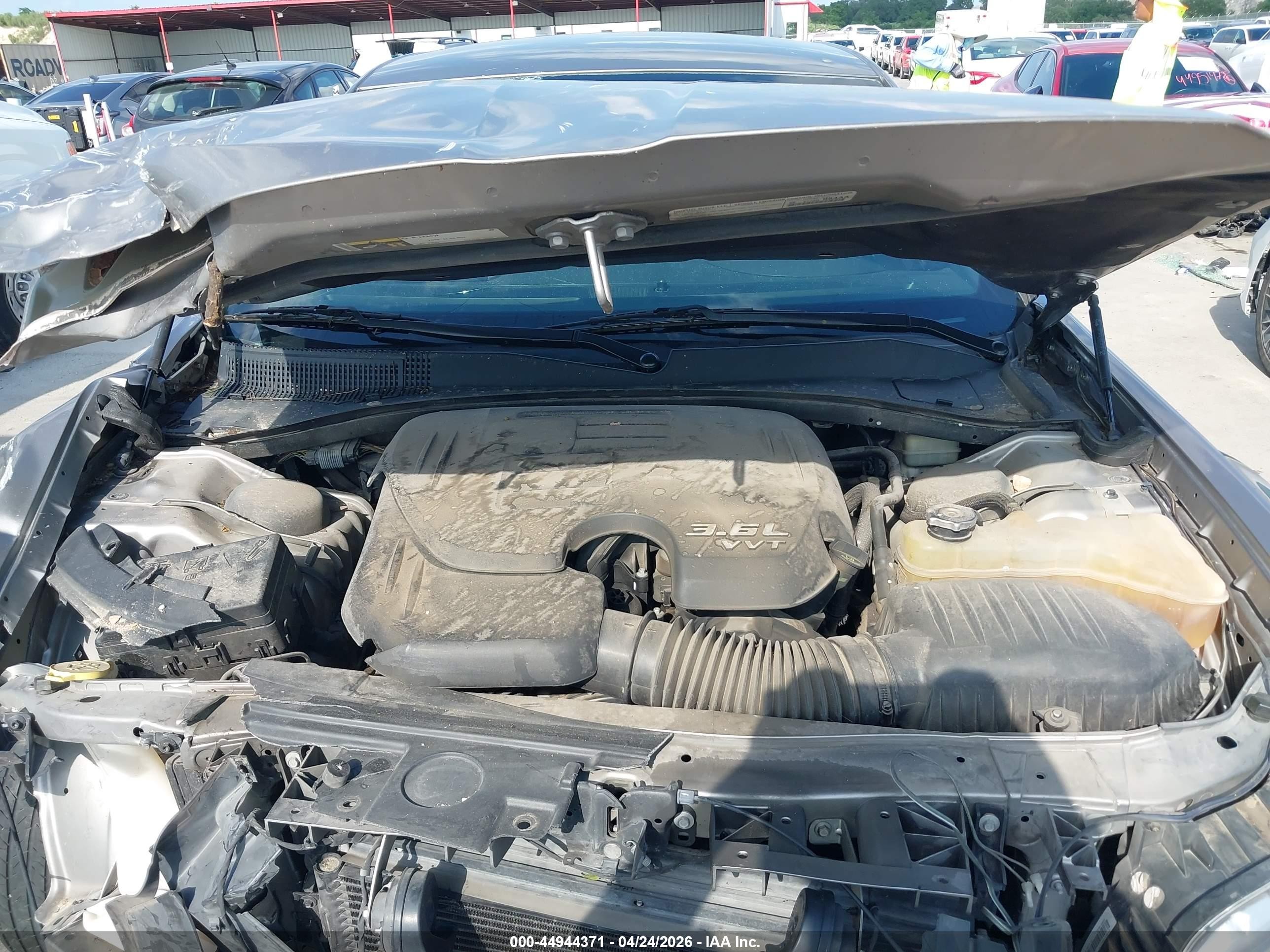 2014 Chrysler 300 Beige vin: 2C3CCAAG9EH340499