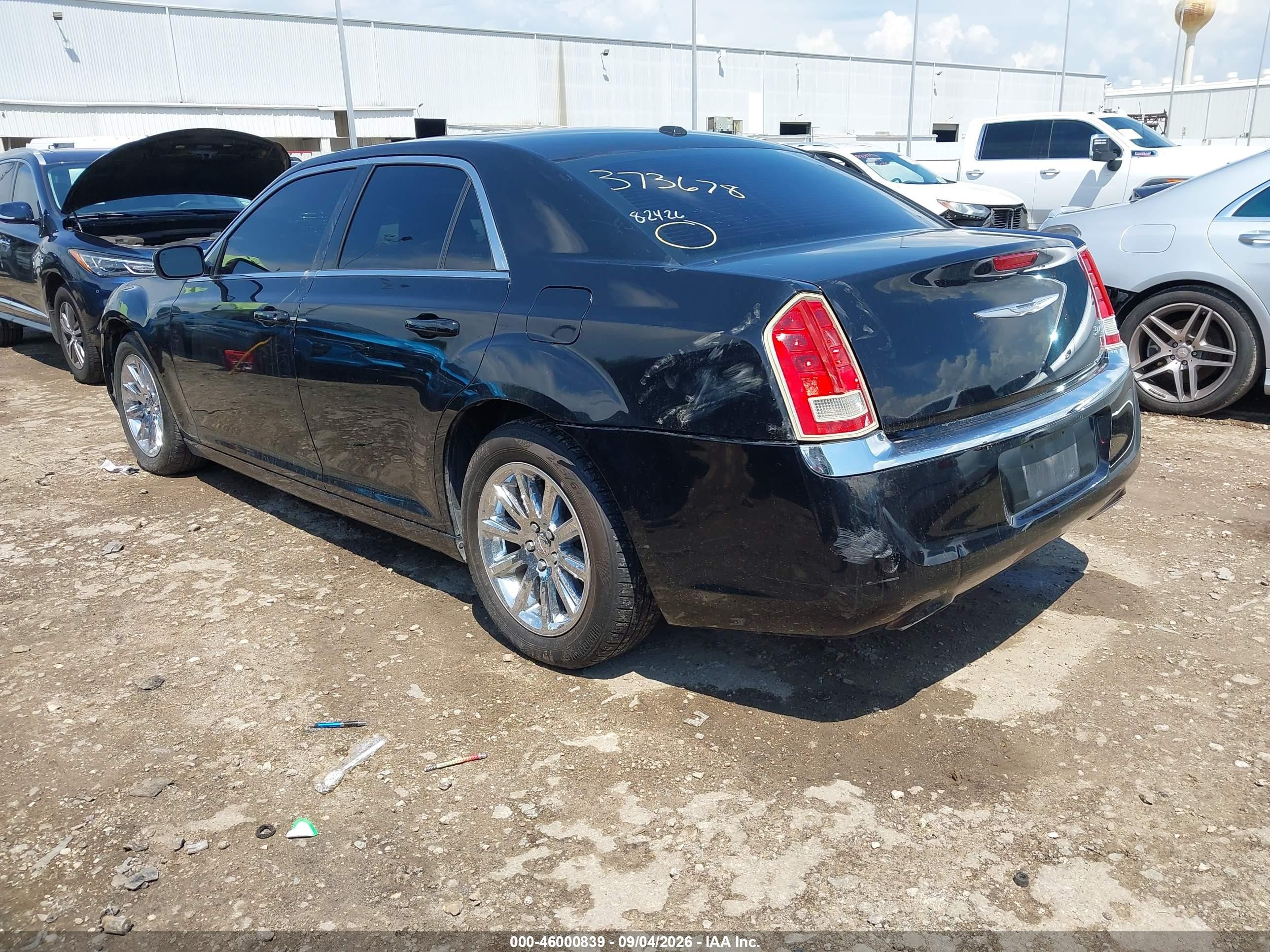 2014 Chrysler 300 Black vin: 2C3CCAAG9EH373678