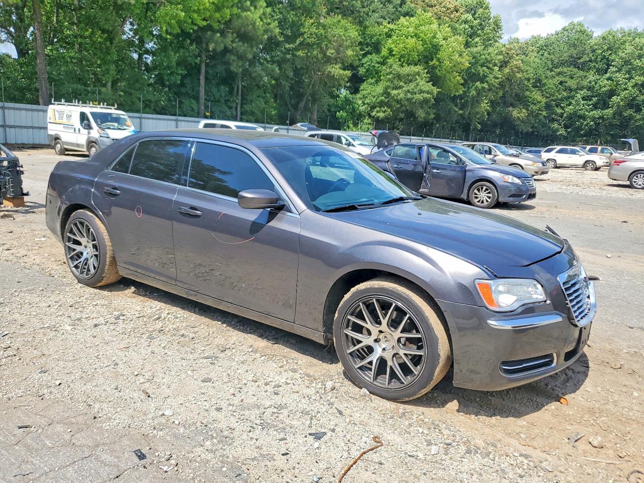 2014 Chrysler 300 Gray vin: 2C3CCAAG9EH376192