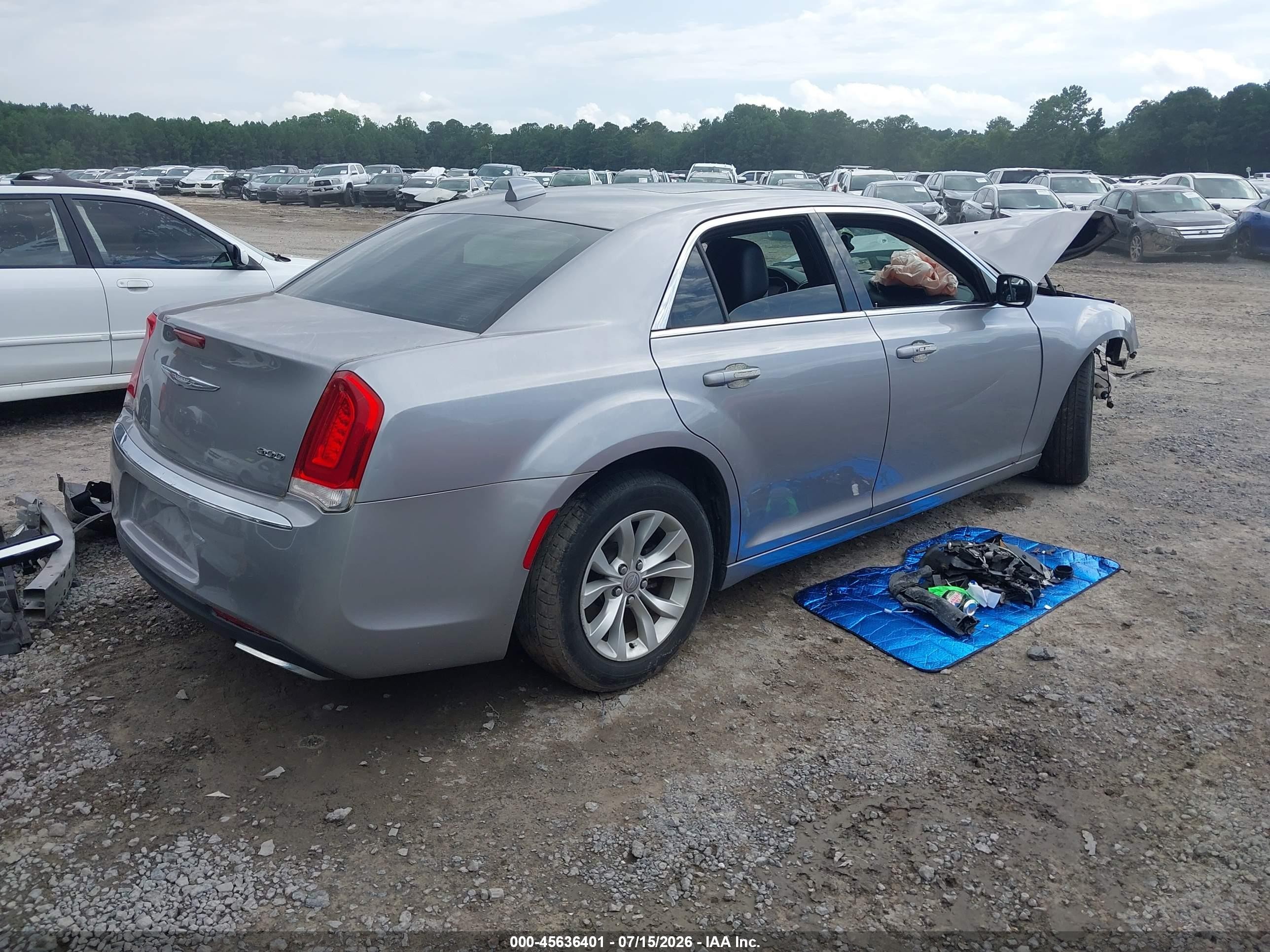 2015 Chrysler 300 Limited Gray vin: 2C3CCAAG9FH807003