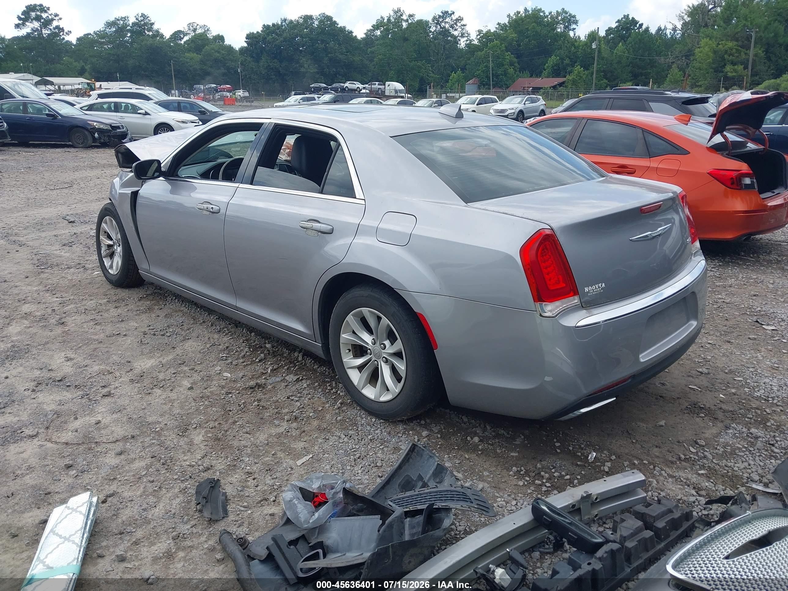 2015 Chrysler 300 Limited Gray vin: 2C3CCAAG9FH807003