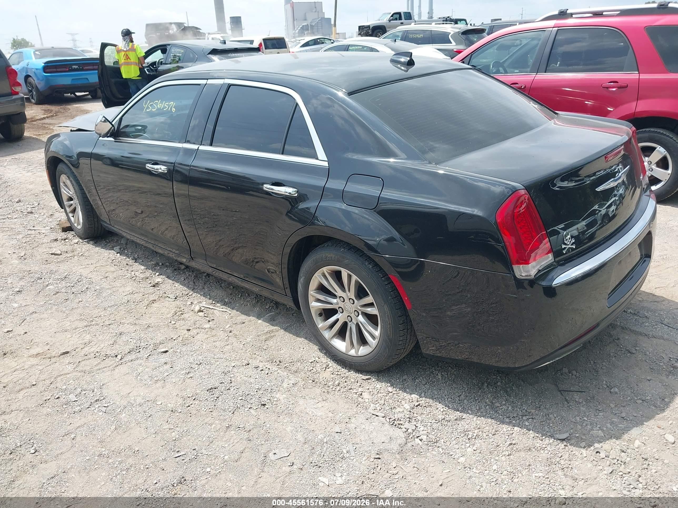 2015 Chrysler 300 Limited Черный vin: 2C3CCAAG9FH820396