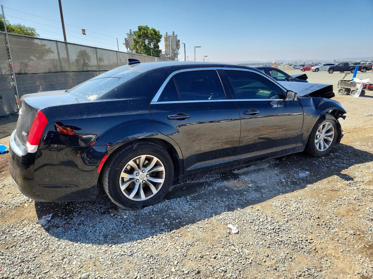 2015 Chrysler 300 Limited Черный vin: 2C3CCAAG9FH921759