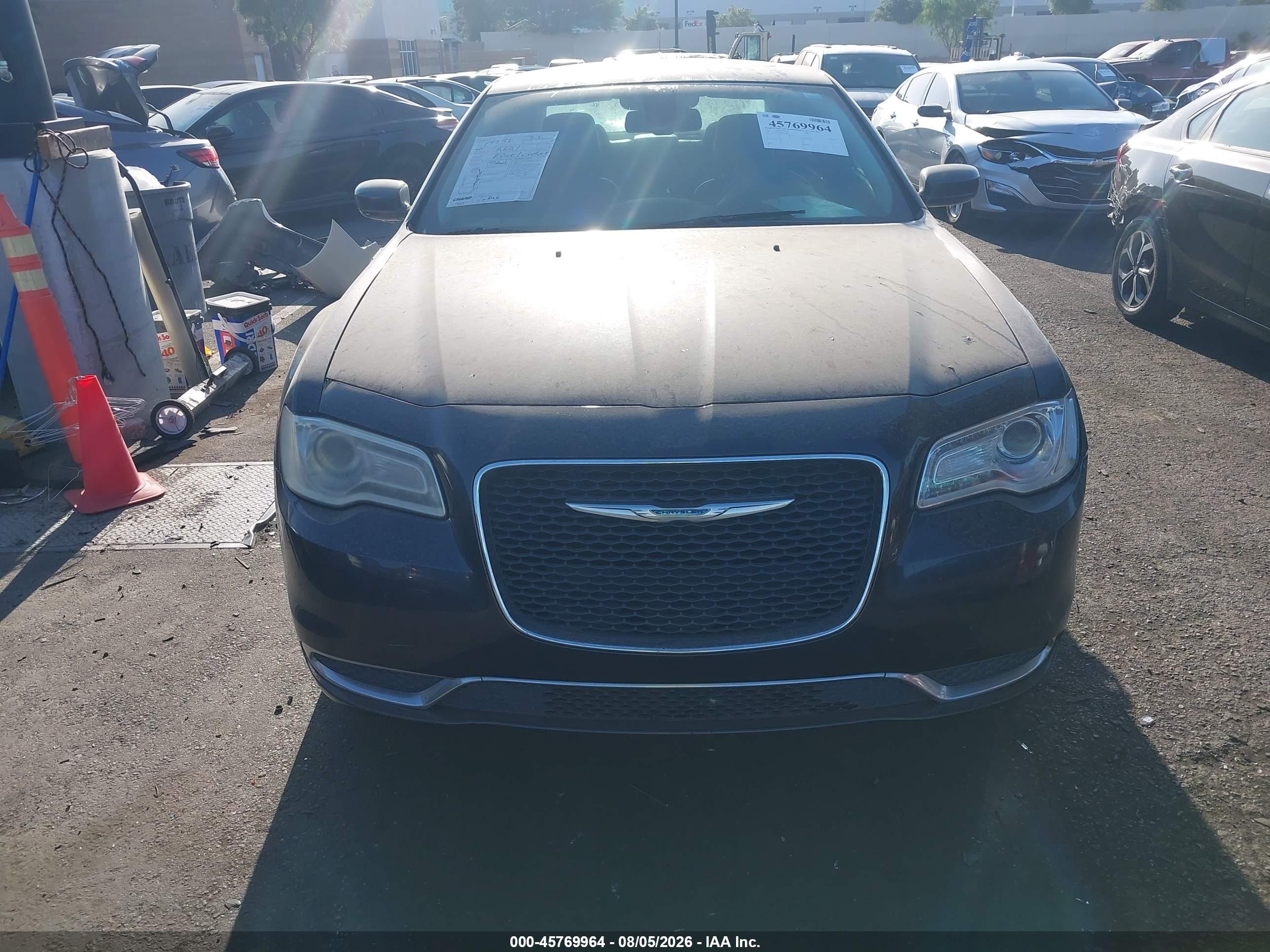 2015 Chrysler 300 Limited Gray vin: 2C3CCAAG9FH932048