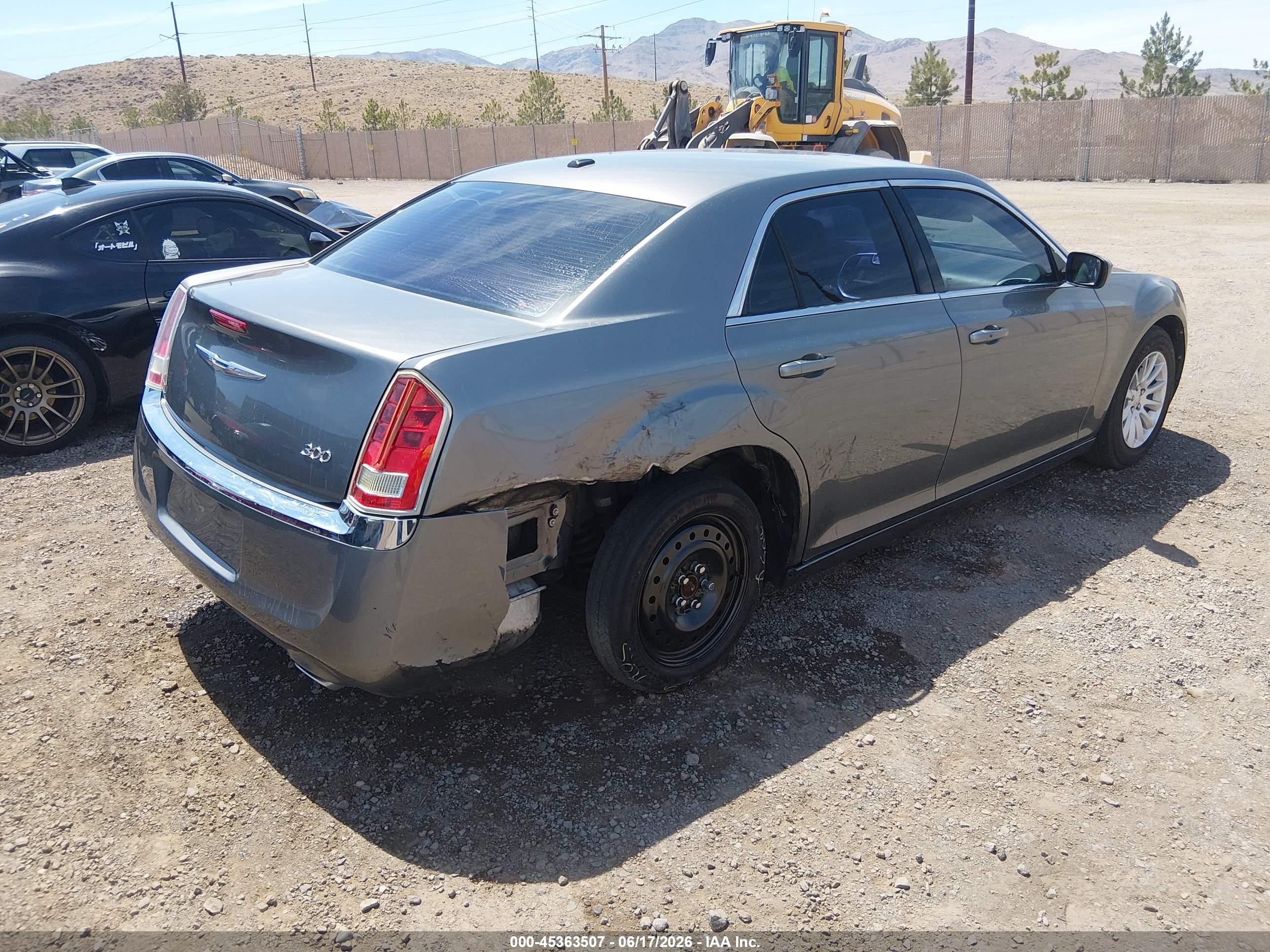 2012 Chrysler 300   Gray vin: 2C3CCAAGXCH104666