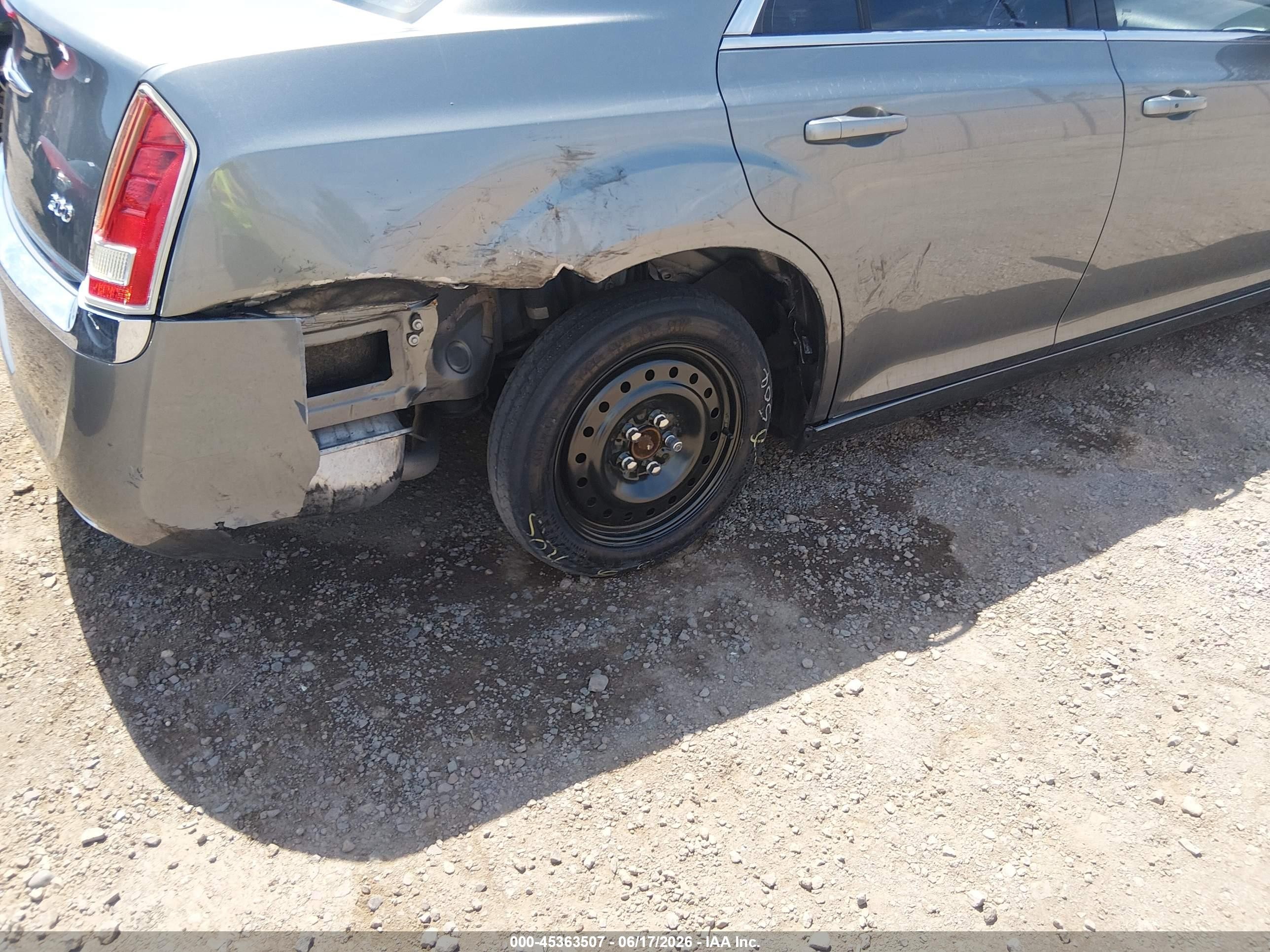 2012 Chrysler 300   Gray vin: 2C3CCAAGXCH104666