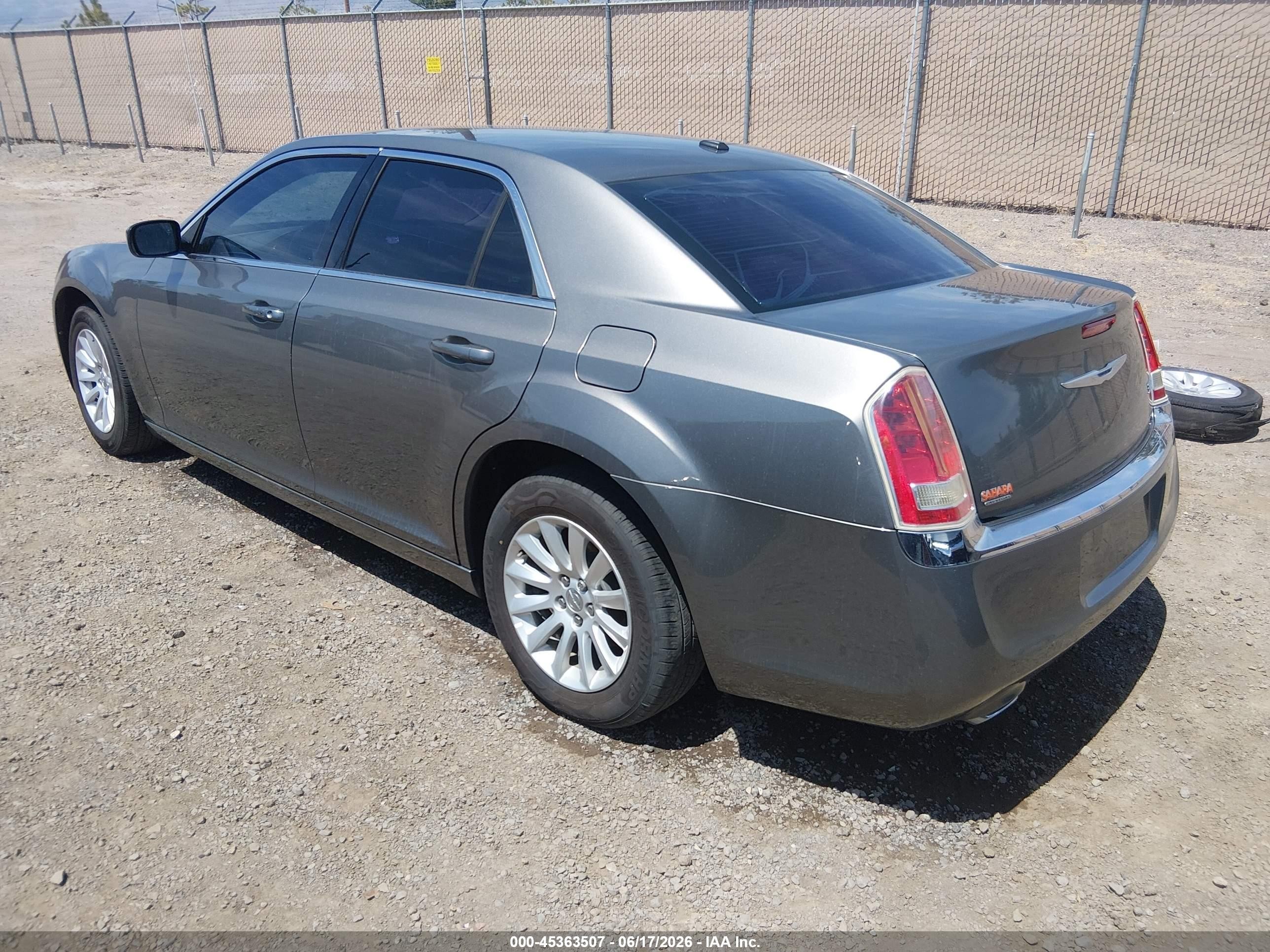 2012 Chrysler 300   Gray vin: 2C3CCAAGXCH104666