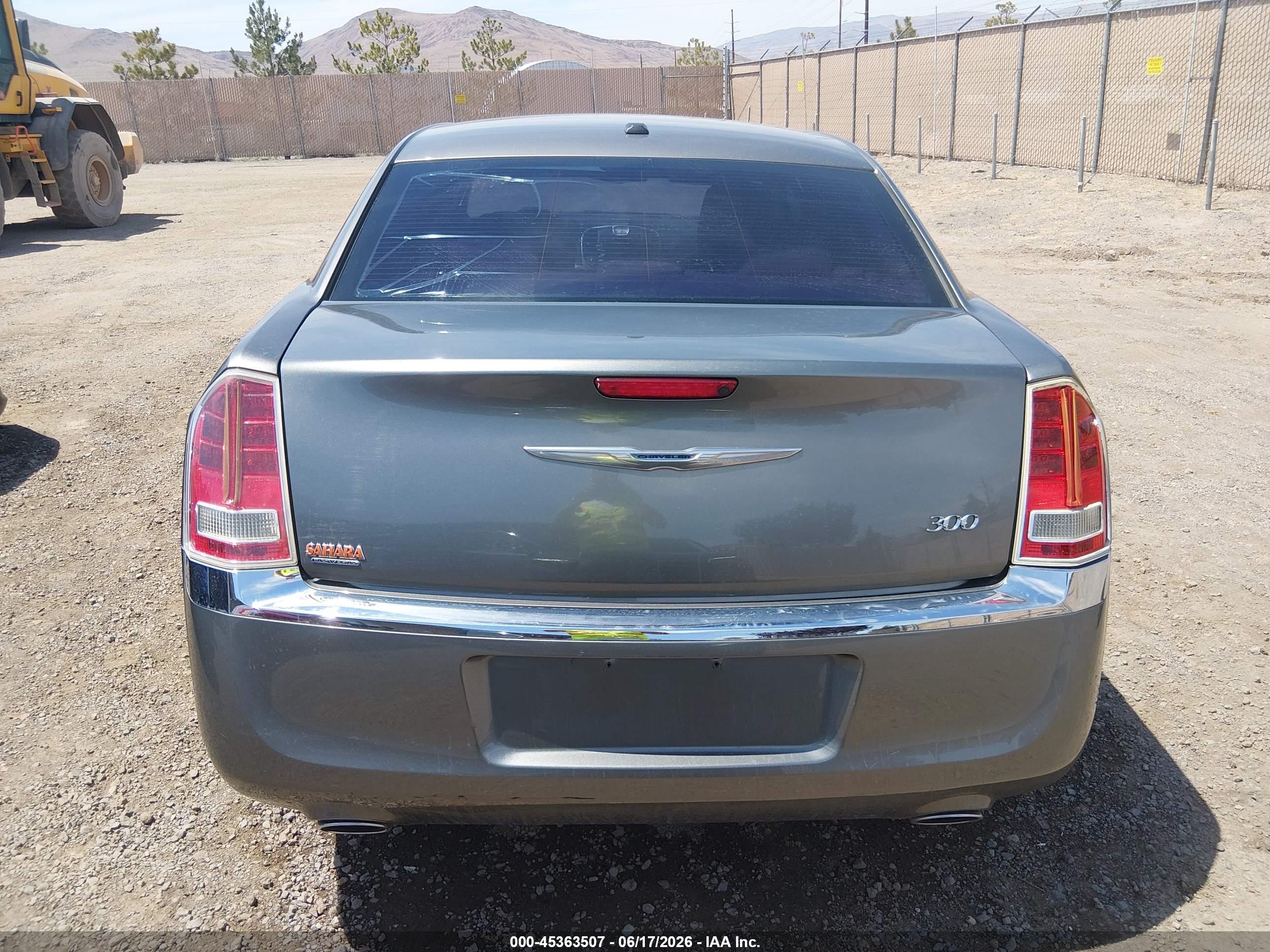 2012 Chrysler 300   Gray vin: 2C3CCAAGXCH104666