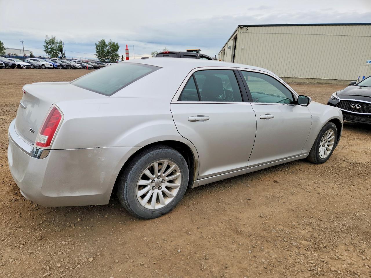 2012 Chrysler 300 Silver vin: 2C3CCAAGXCH110421