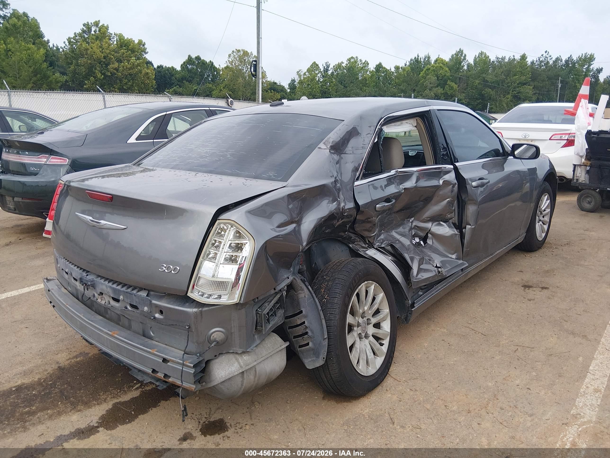 2012 Chrysler 300   Gray vin: 2C3CCAAGXCH228937