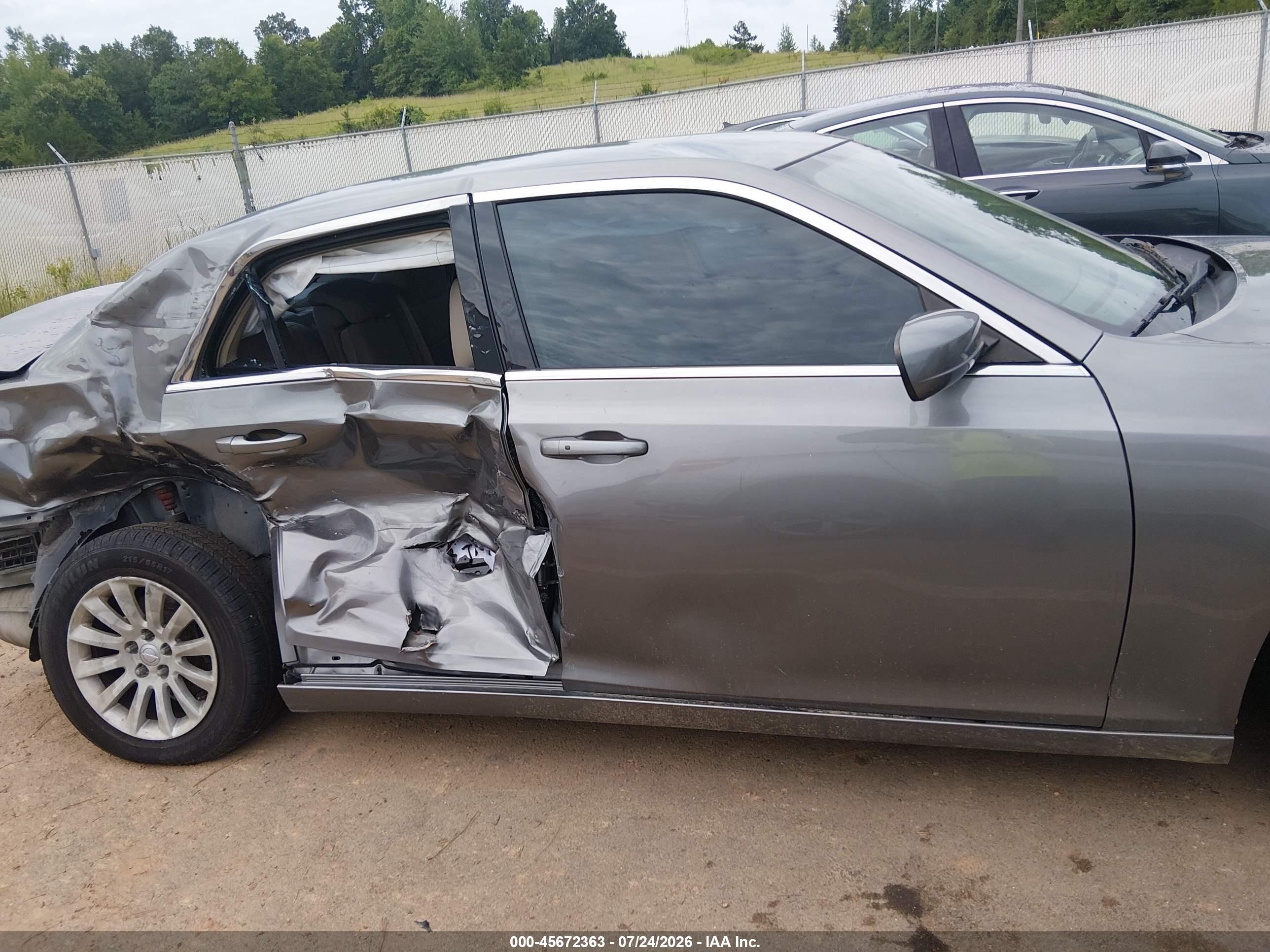 2012 Chrysler 300   Gray vin: 2C3CCAAGXCH228937