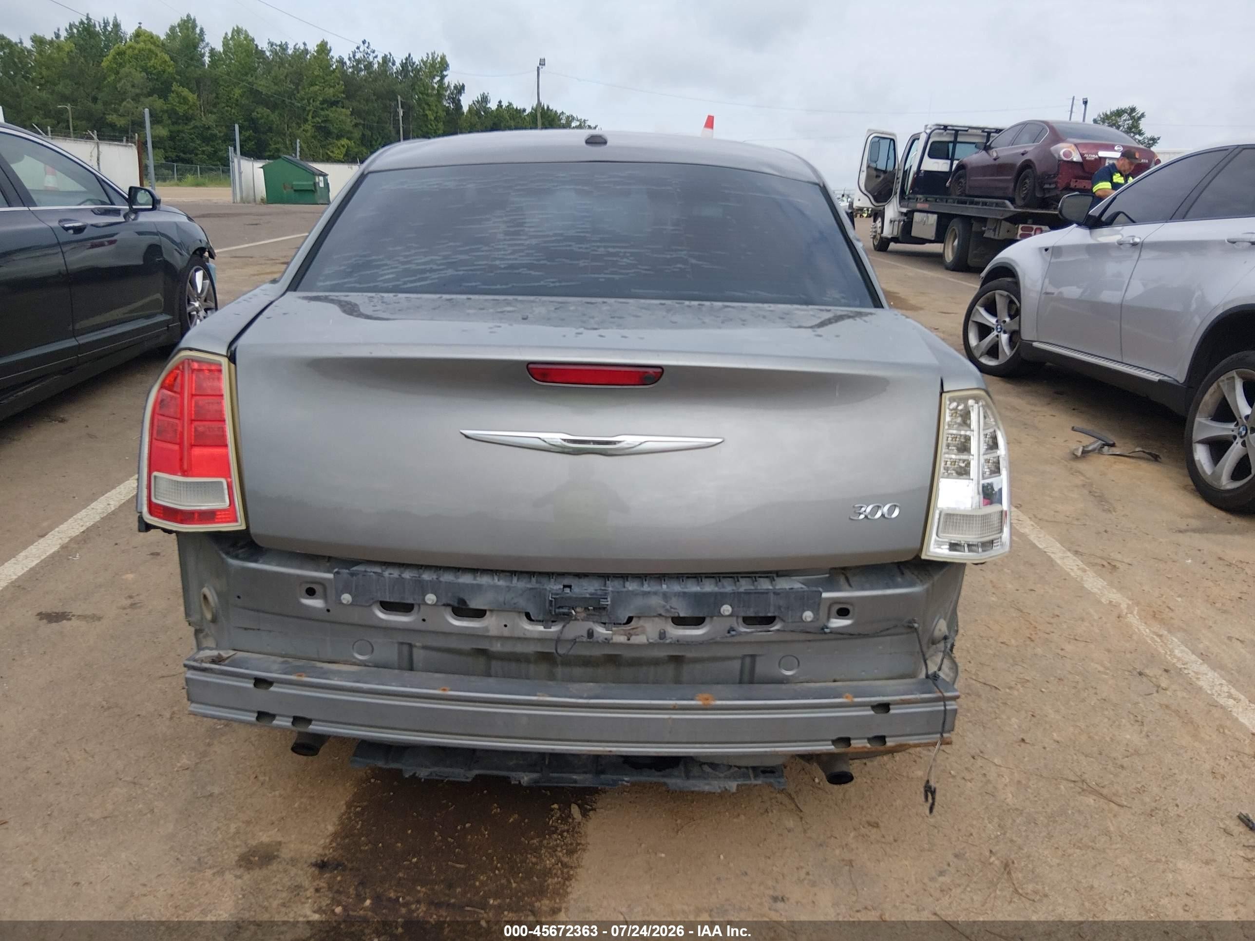 2012 Chrysler 300   Gray vin: 2C3CCAAGXCH228937