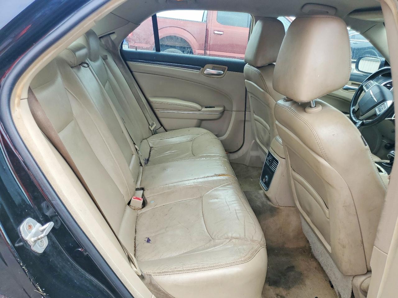 2013 Chrysler 300 Black vin: 2C3CCAAGXDH519410