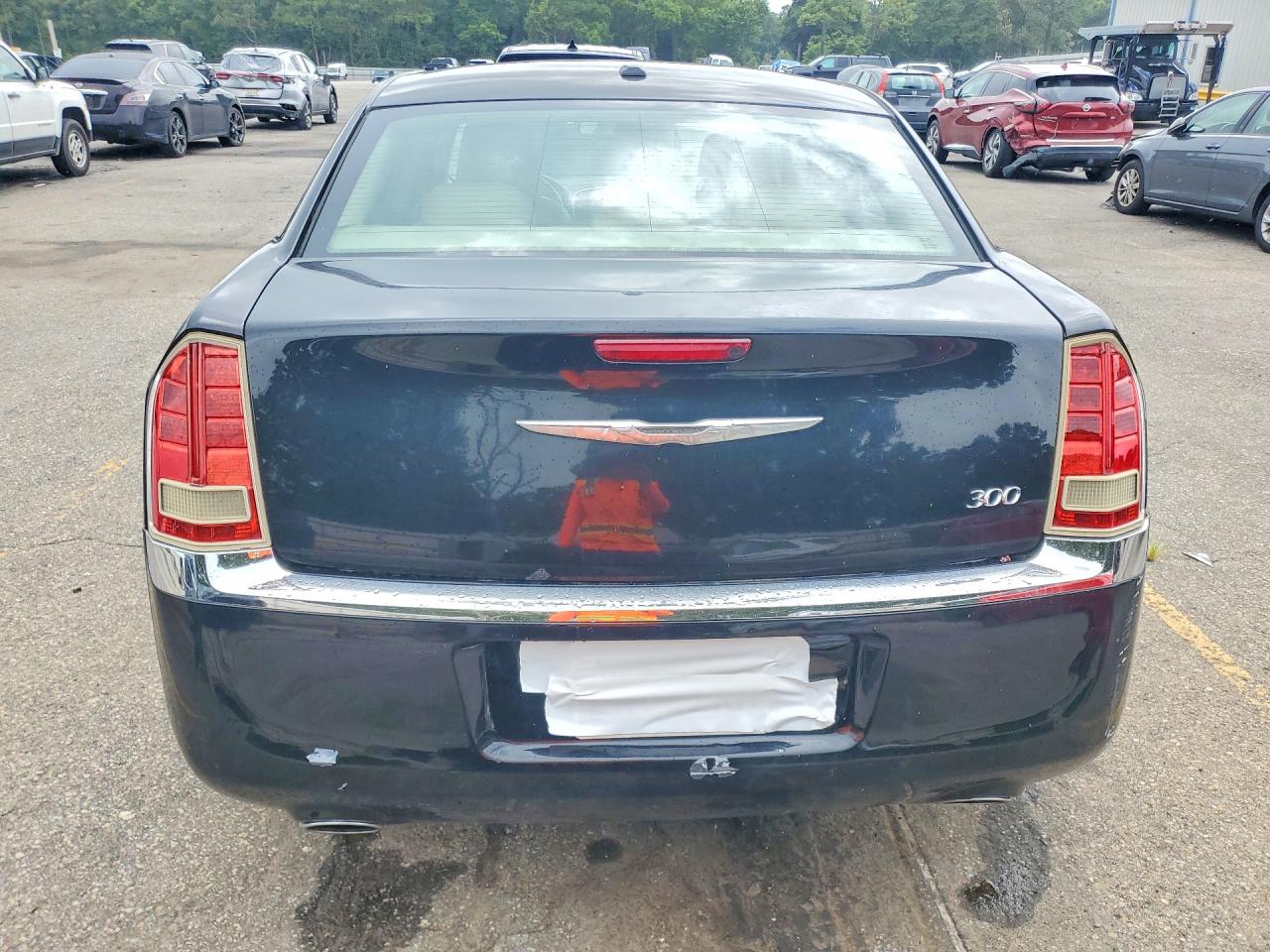 2013 Chrysler 300 Black vin: 2C3CCAAGXDH519410