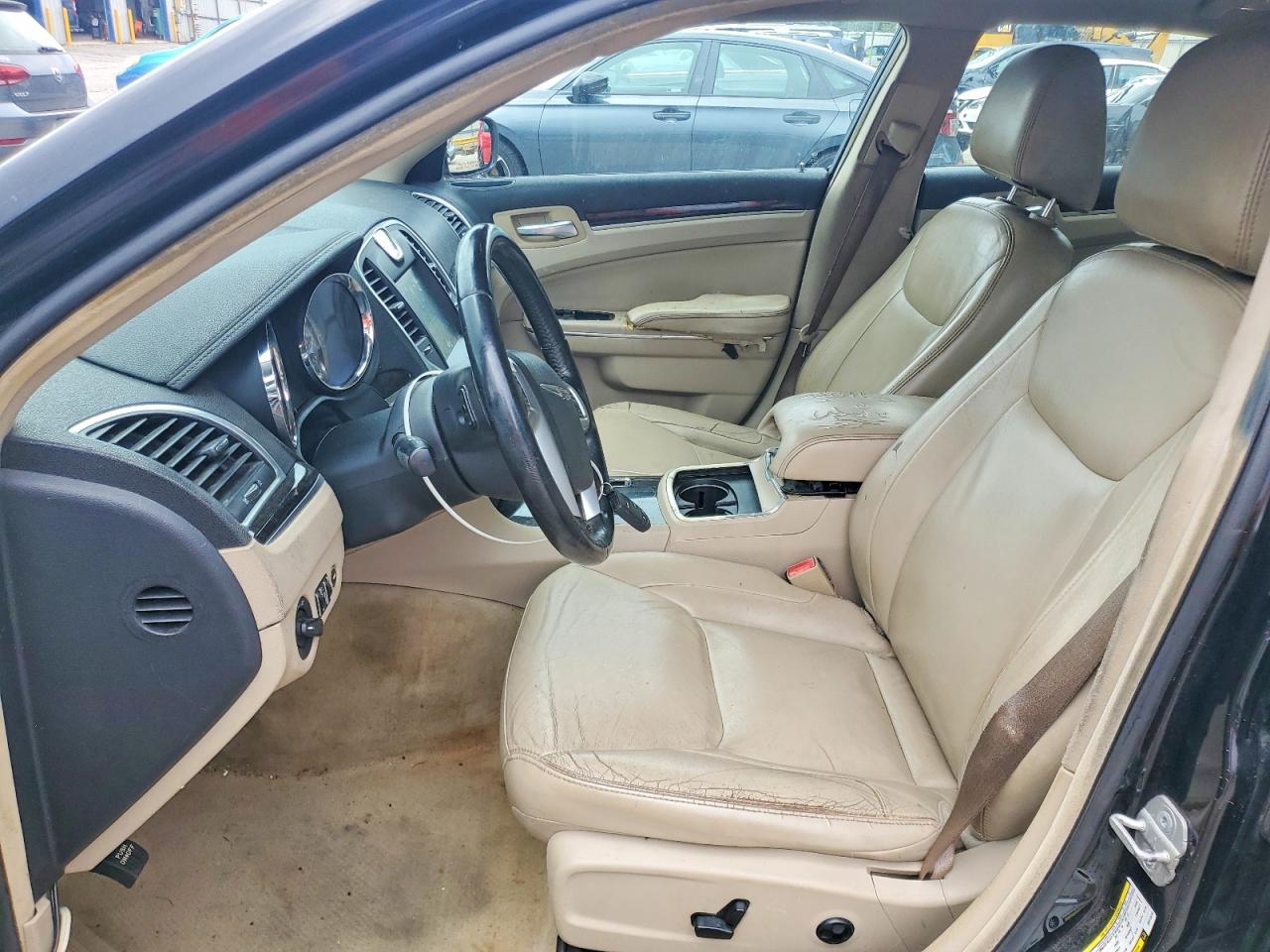 2013 Chrysler 300 Black vin: 2C3CCAAGXDH519410